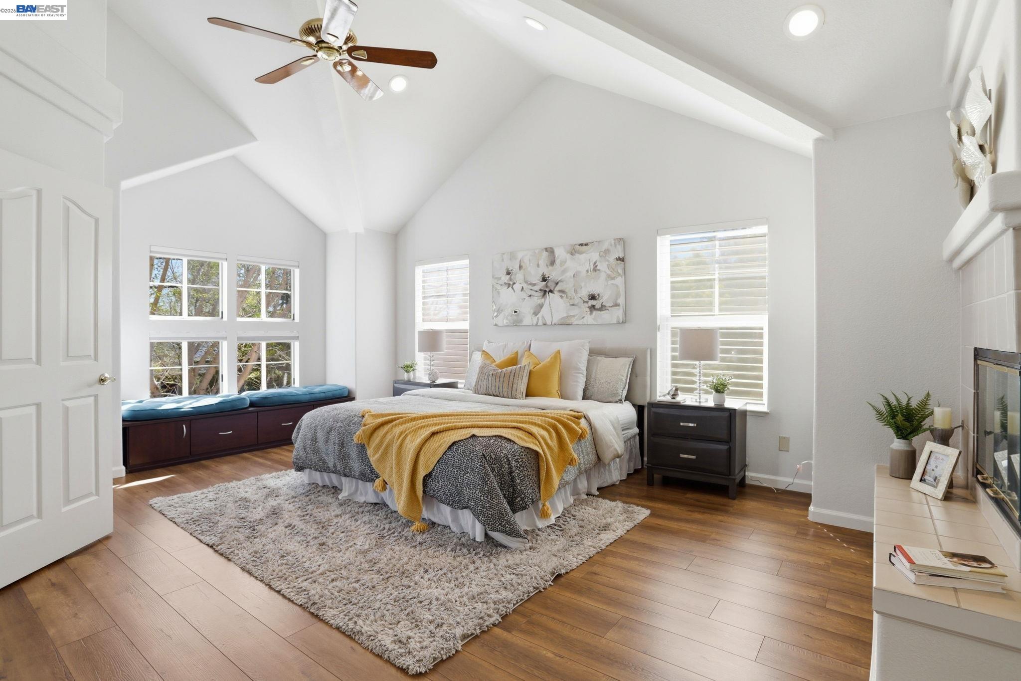 Detail Gallery Image 20 of 37 For 399 Bundy Ave, San Jose,  CA 95117 - 2 Beds | 2/1 Baths