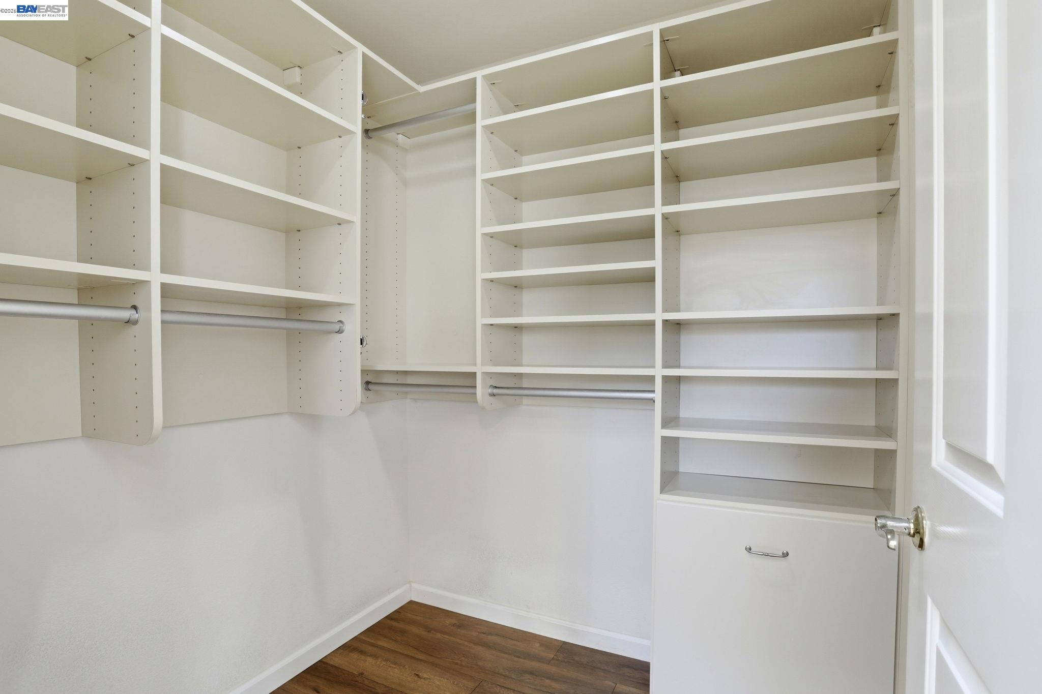 Detail Gallery Image 25 of 37 For 399 Bundy Ave, San Jose,  CA 95117 - 2 Beds | 2/1 Baths