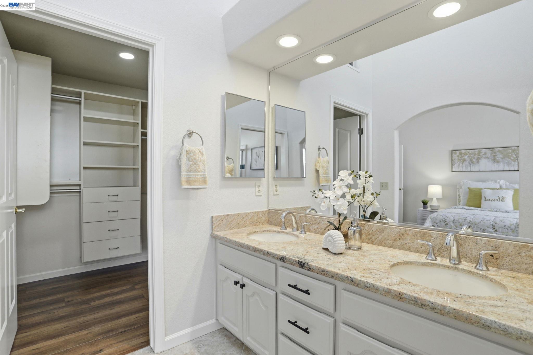 Detail Gallery Image 32 of 37 For 399 Bundy Ave, San Jose,  CA 95117 - 2 Beds | 2/1 Baths