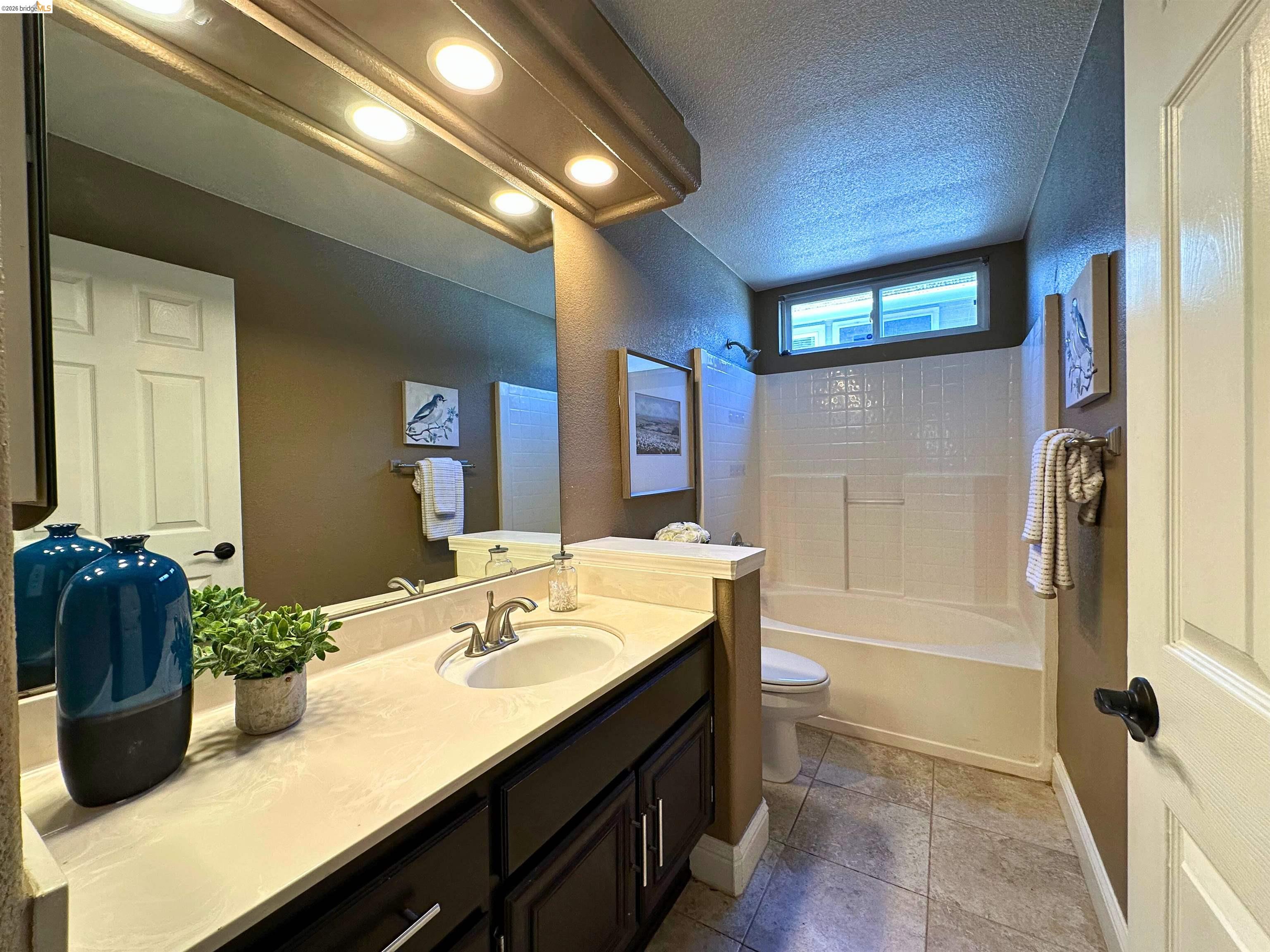 Detail Gallery Image 36 of 43 For 123 Putter Dr, Brentwood,  CA 94513 - 3 Beds | 2 Baths