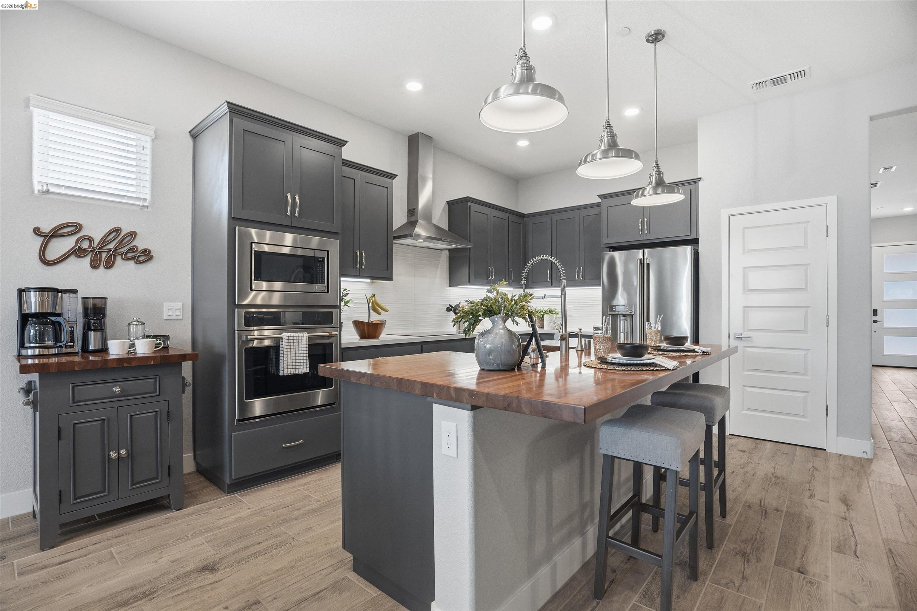 Detail Gallery Image 7 of 45 For 1820 Morello Dr, Brentwood,  CA 94513 - 3 Beds | 3 Baths