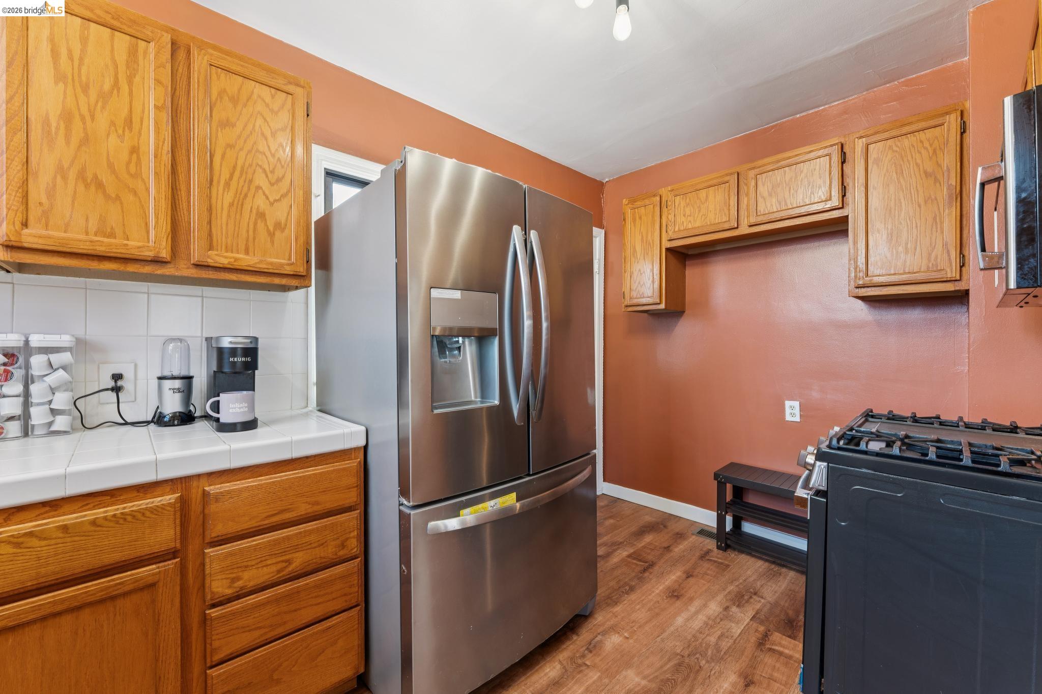 Detail Gallery Image 14 of 31 For 6019 Brann St, Oakland,  CA 94605 - 2 Beds | 1 Baths