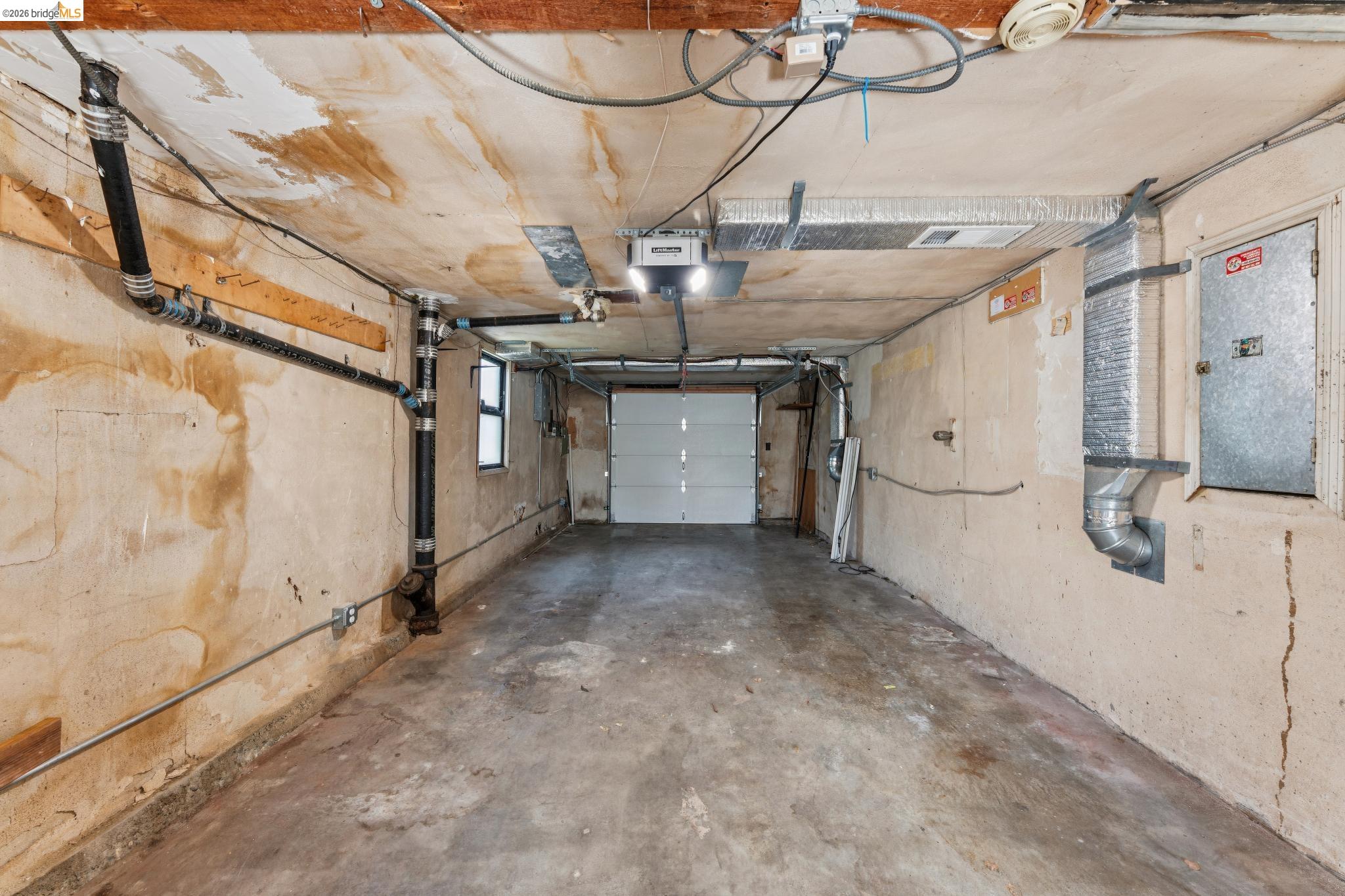 Detail Gallery Image 30 of 31 For 6019 Brann St, Oakland,  CA 94605 - 2 Beds | 1 Baths