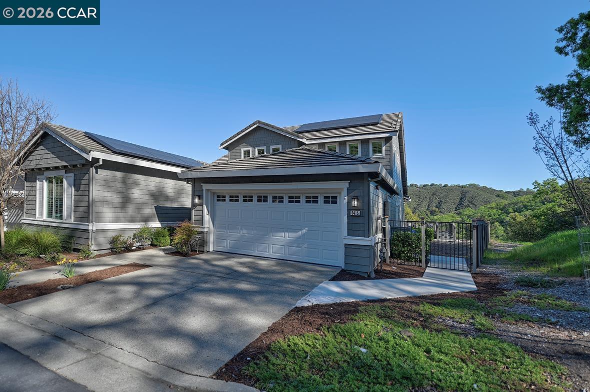 Detail Gallery Image 2 of 55 For 6415 Horsemans Canyon Dr, Walnut Creek,  CA 94595 - 3 Beds | 3 Baths