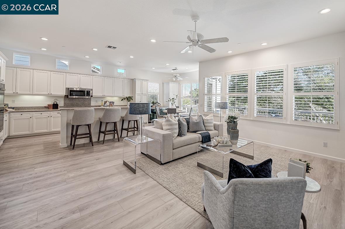 Detail Gallery Image 33 of 55 For 6415 Horsemans Canyon Dr, Walnut Creek,  CA 94595 - 3 Beds | 3 Baths