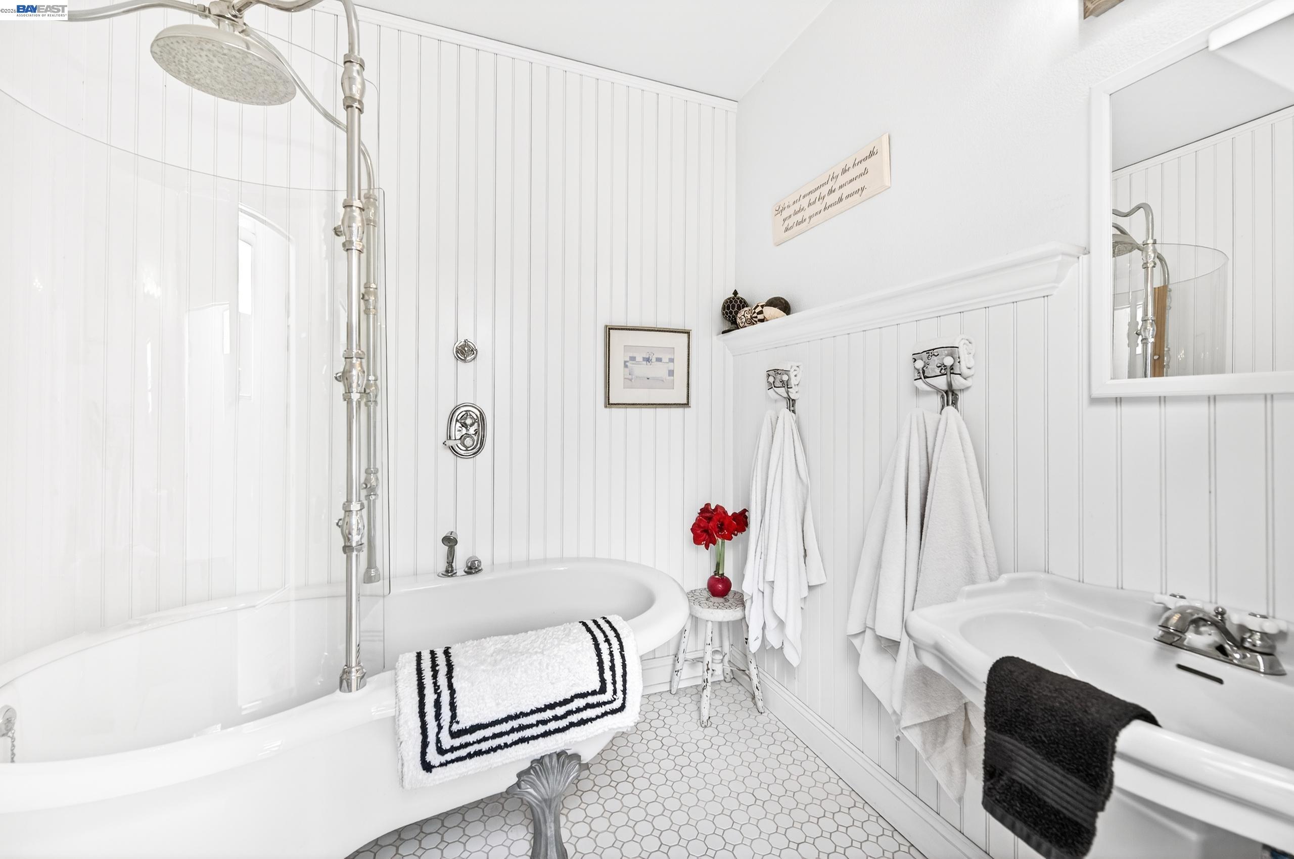 Detail Gallery Image 12 of 59 For 10700 Foothill Rd, Sunol,  CA 94586 - 3 Beds | 3 Baths