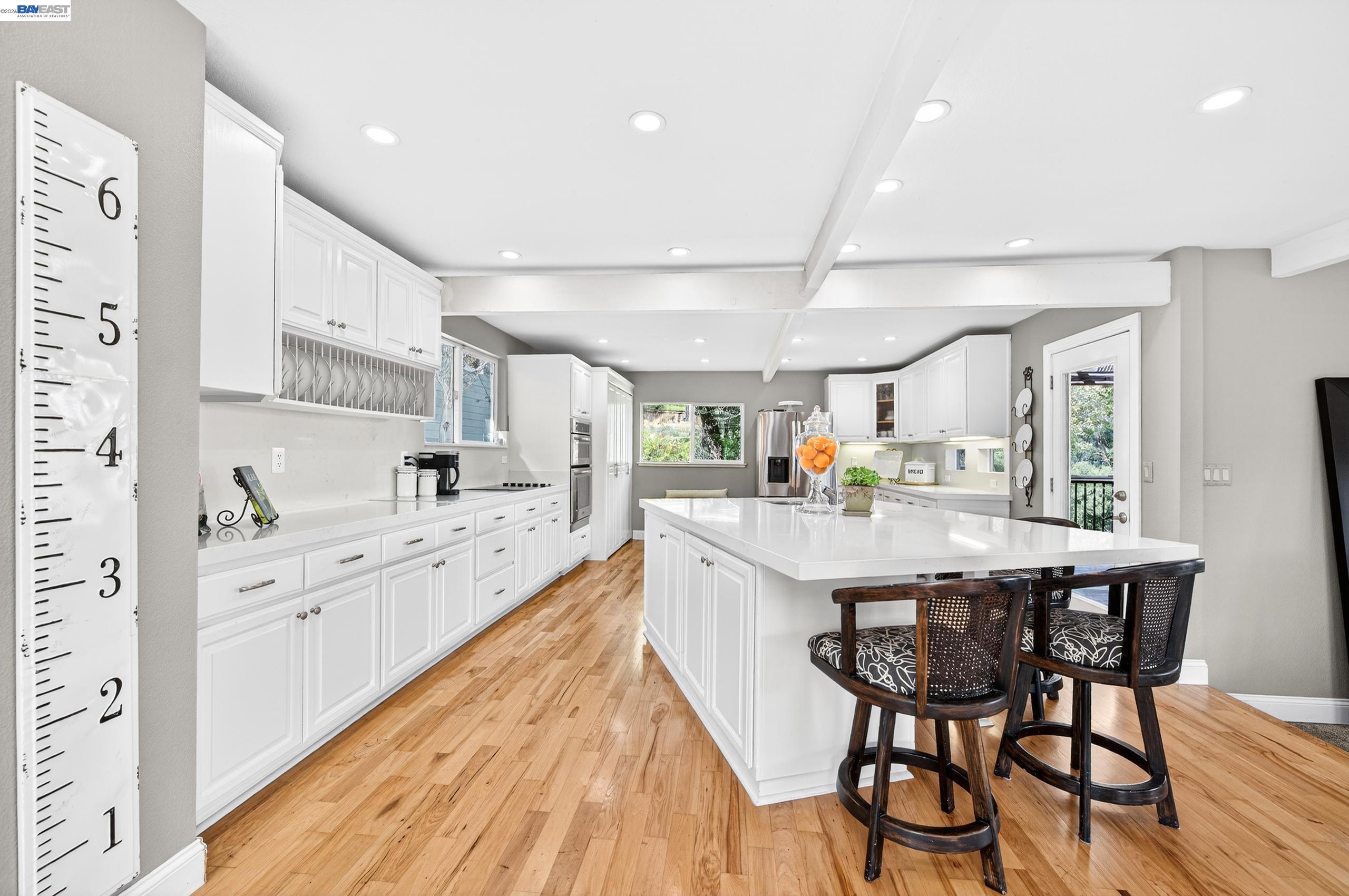 Detail Gallery Image 17 of 59 For 10700 Foothill Rd, Sunol,  CA 94586 - 3 Beds | 3 Baths