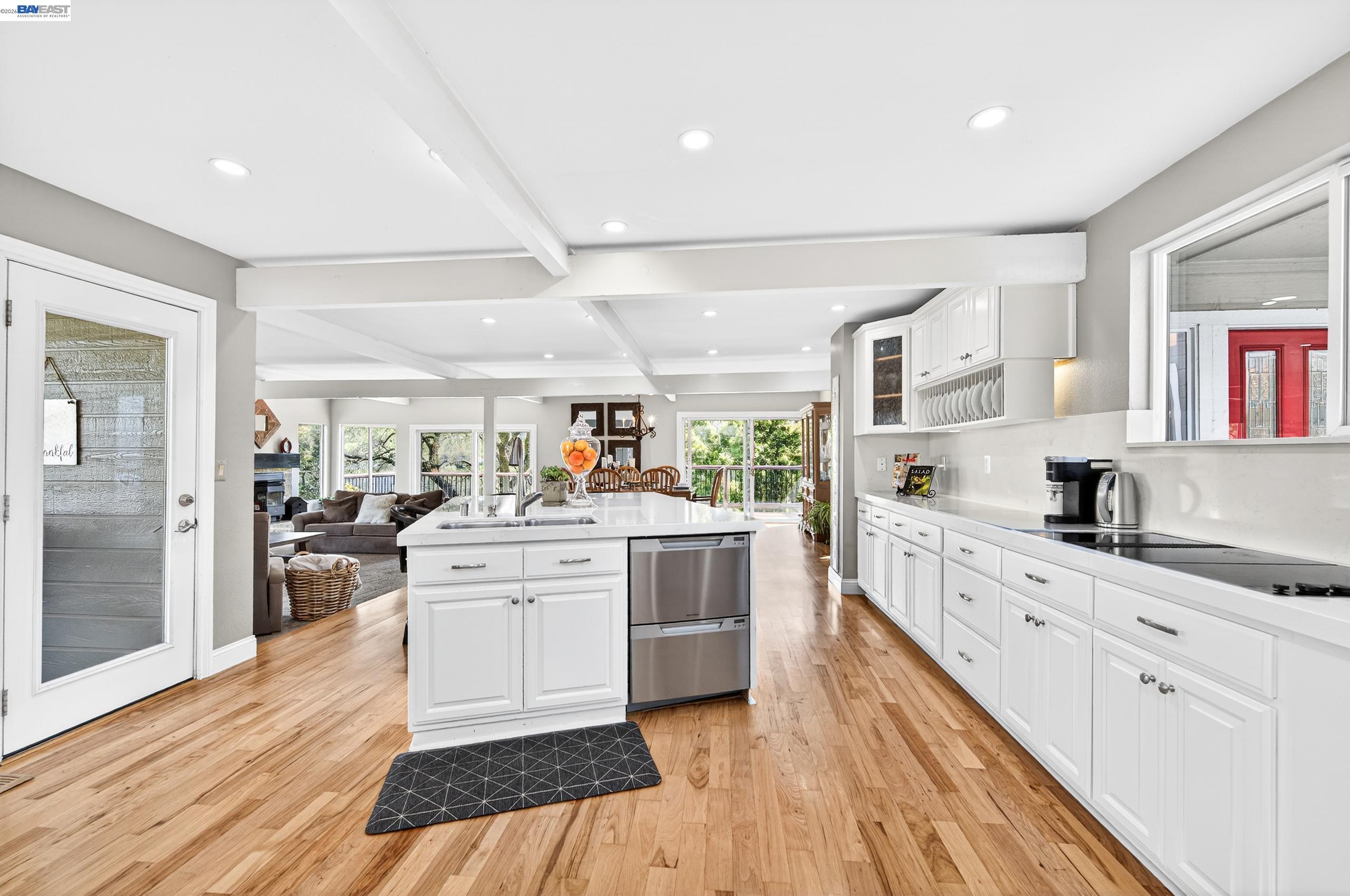 Detail Gallery Image 22 of 60 For 10700 Foothill Rd, Sunol,  CA 94586 - 3 Beds | 3 Baths