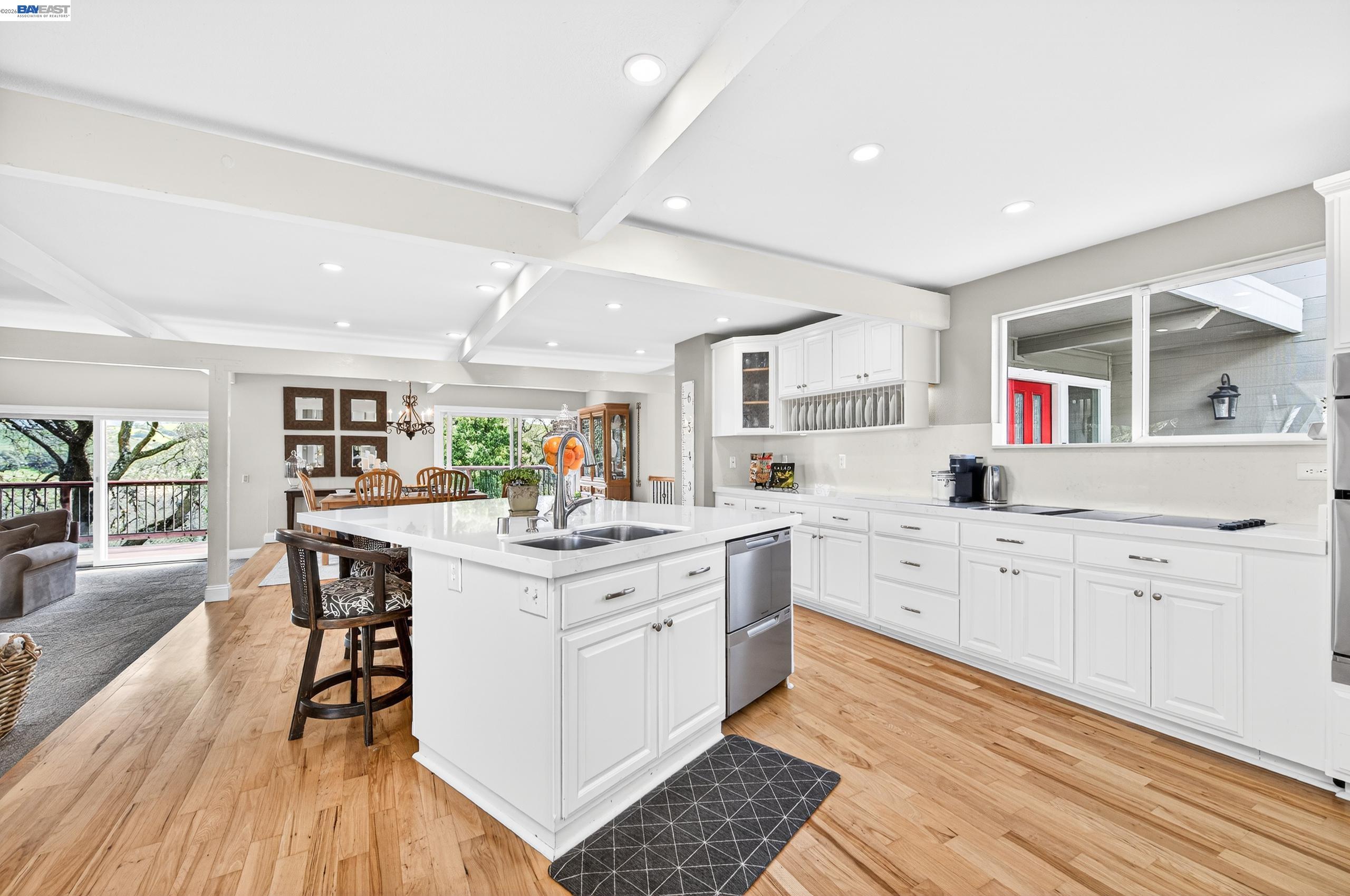 Detail Gallery Image 23 of 59 For 10700 Foothill Rd, Sunol,  CA 94586 - 3 Beds | 3 Baths