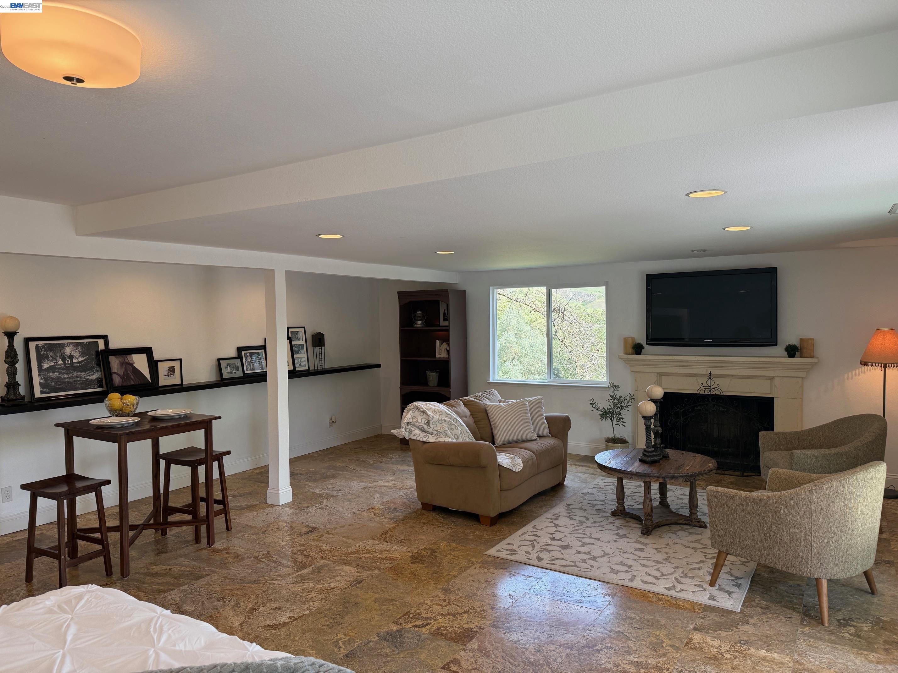 Detail Gallery Image 34 of 60 For 10700 Foothill Rd, Sunol,  CA 94586 - 3 Beds | 3 Baths