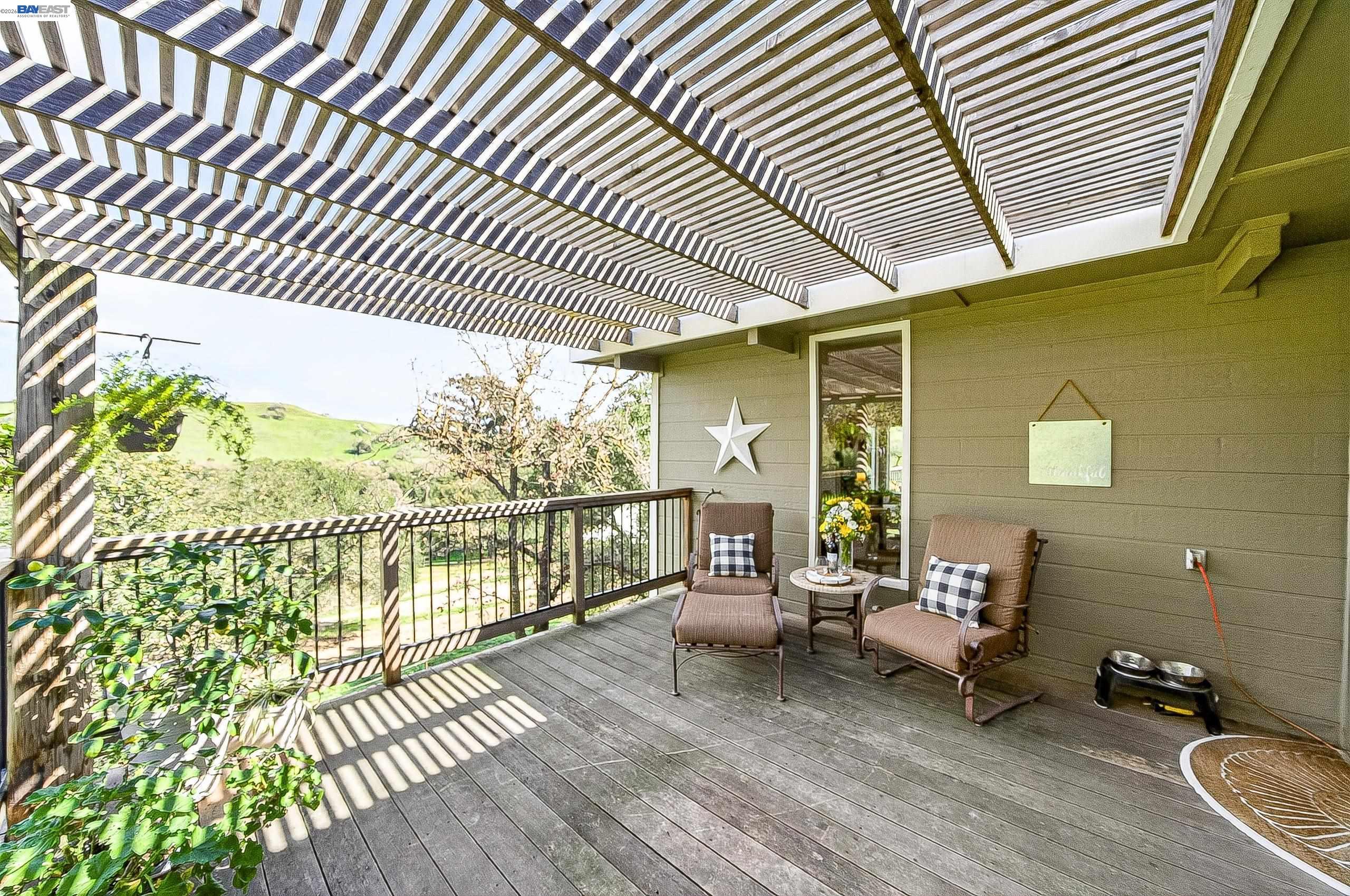 Detail Gallery Image 38 of 60 For 10700 Foothill Rd, Sunol,  CA 94586 - 3 Beds | 3 Baths