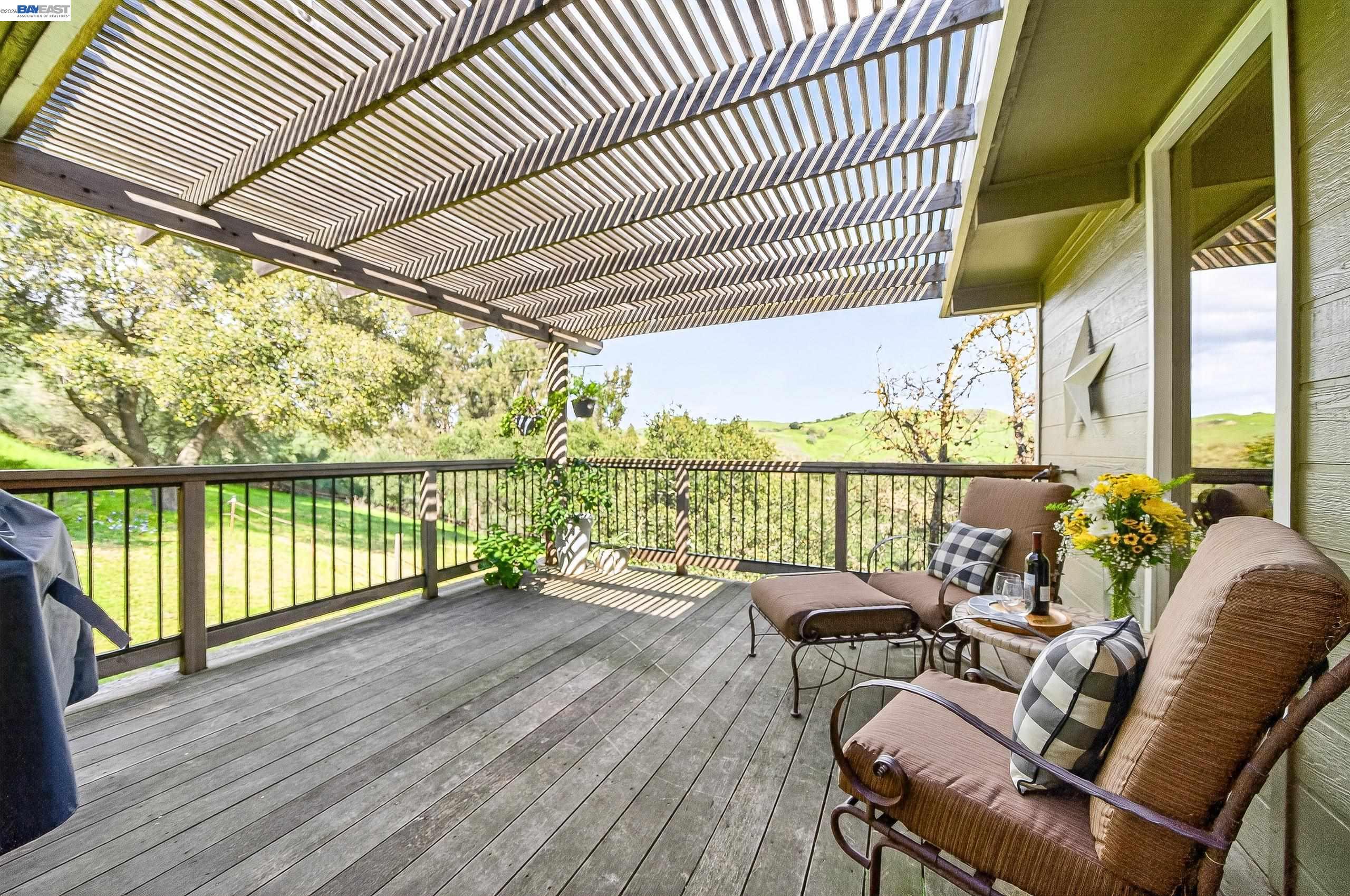 Detail Gallery Image 37 of 59 For 10700 Foothill Rd, Sunol,  CA 94586 - 3 Beds | 3 Baths