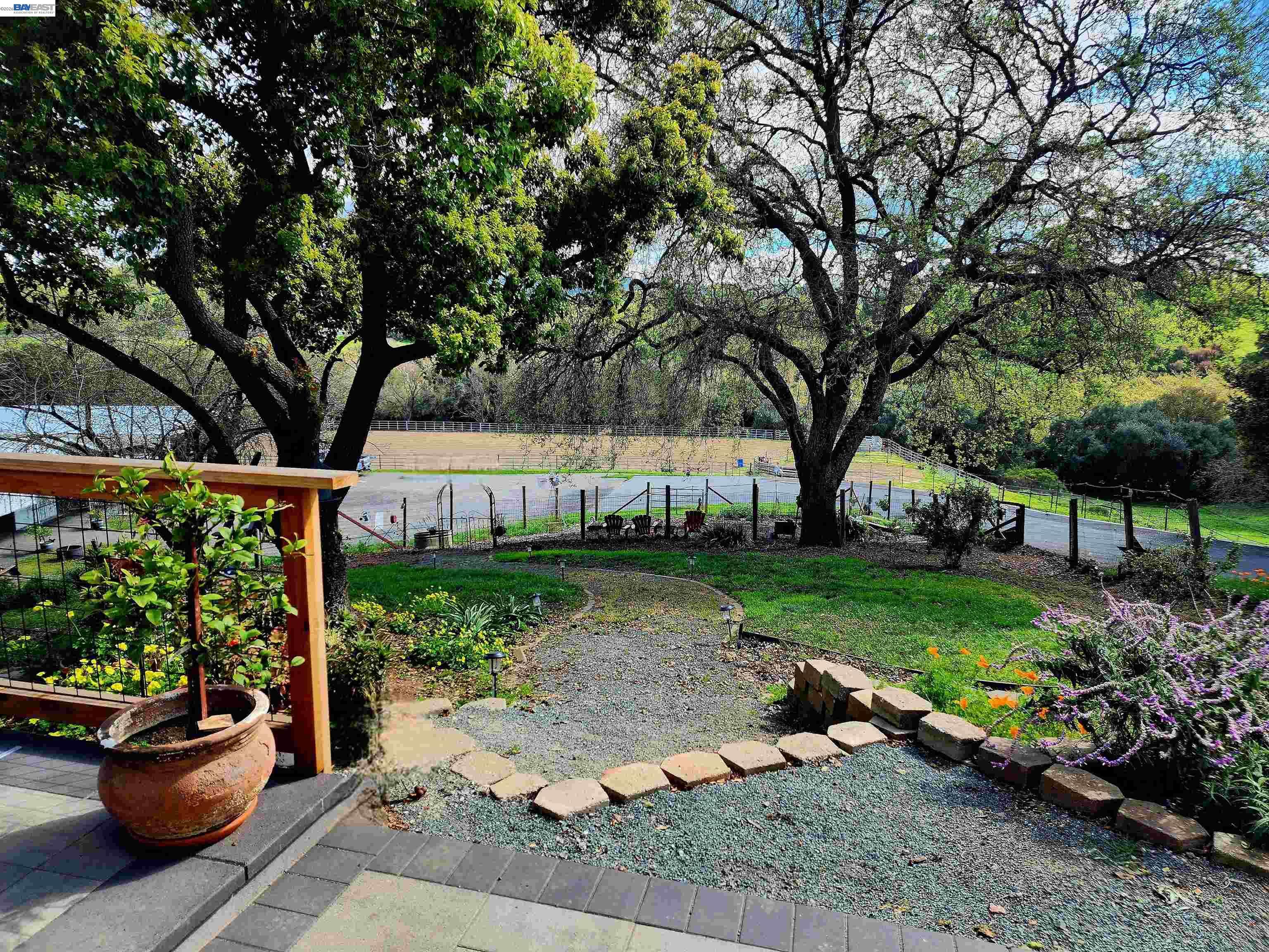 Detail Gallery Image 50 of 60 For 10700 Foothill Rd, Sunol,  CA 94586 - 3 Beds | 3 Baths