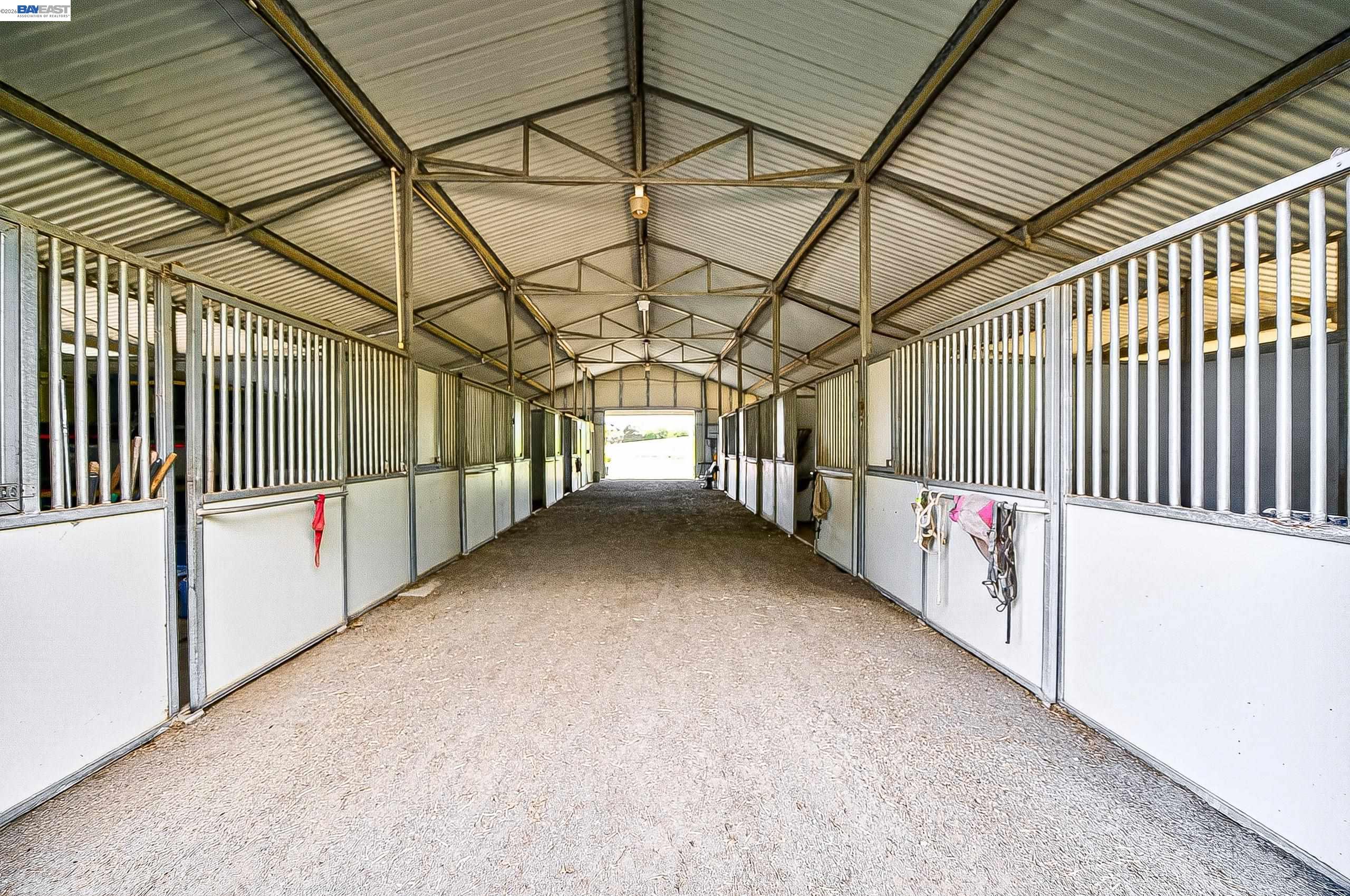 Detail Gallery Image 51 of 60 For 10700 Foothill Rd, Sunol,  CA 94586 - 3 Beds | 3 Baths