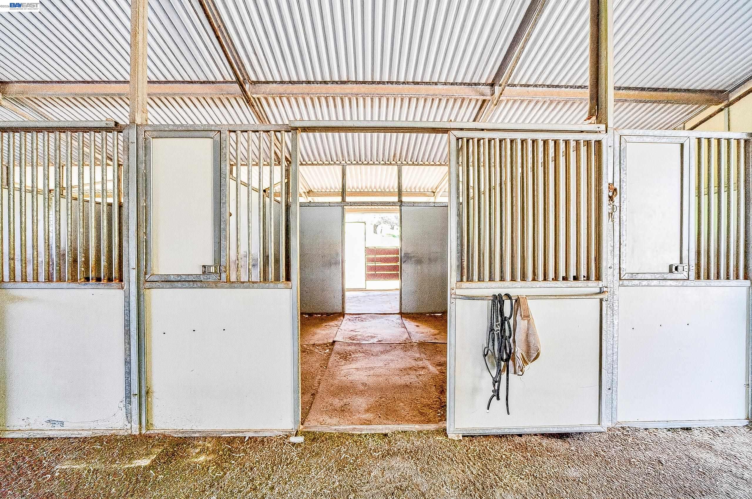 Detail Gallery Image 52 of 60 For 10700 Foothill Rd, Sunol,  CA 94586 - 3 Beds | 3 Baths