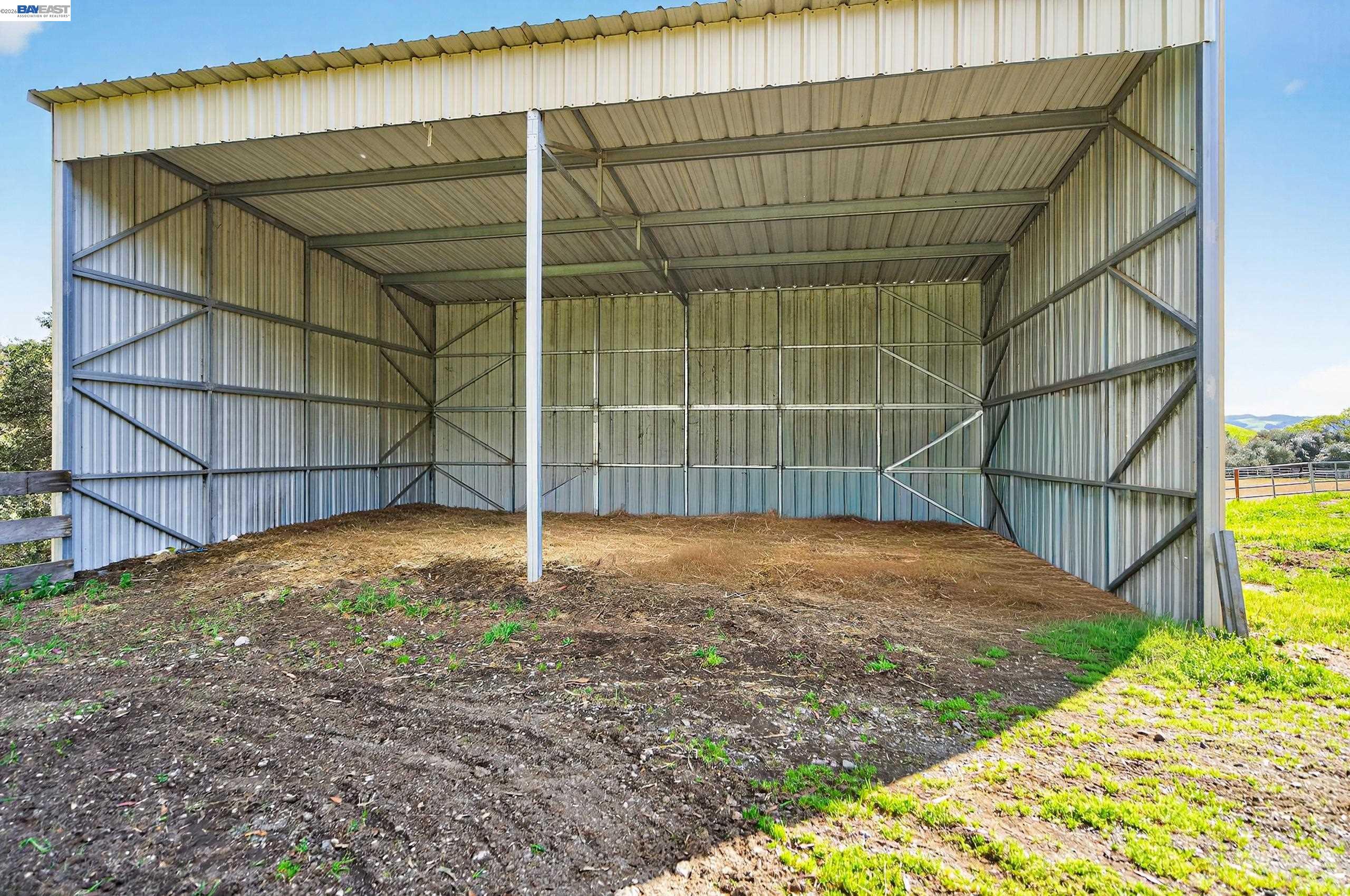 Detail Gallery Image 55 of 60 For 10700 Foothill Rd, Sunol,  CA 94586 - 3 Beds | 3 Baths