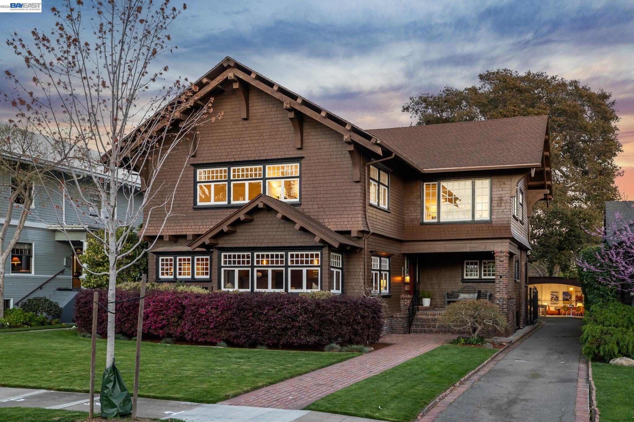 Front Image Thumbnail for BE41126872