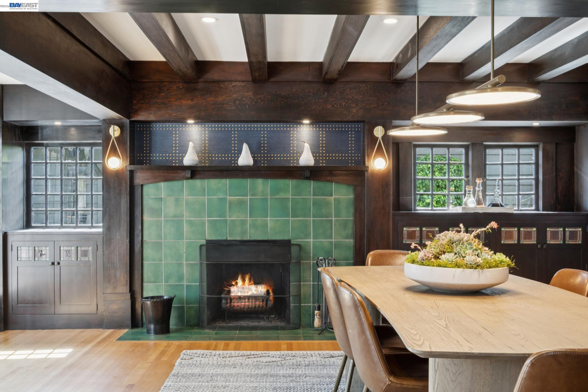 Detail Gallery Image 23 of 59 For 1122 Bay Street, Alameda,  CA 94501 - 4 Beds | 2/1 Baths