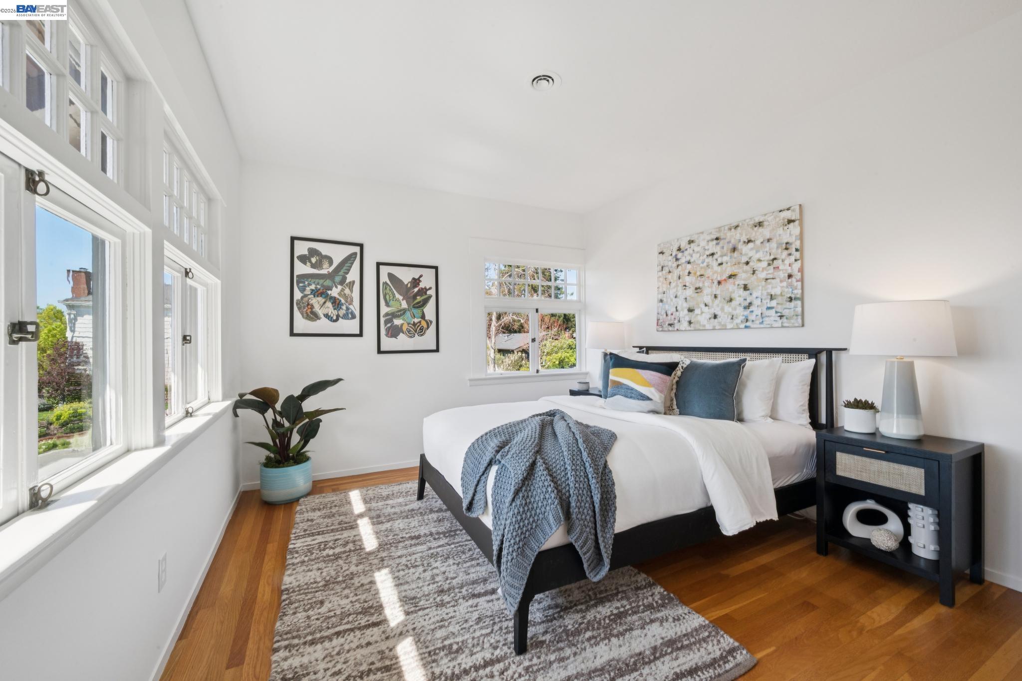 Detail Gallery Image 51 of 59 For 1122 Bay Street, Alameda,  CA 94501 - 4 Beds | 2/1 Baths