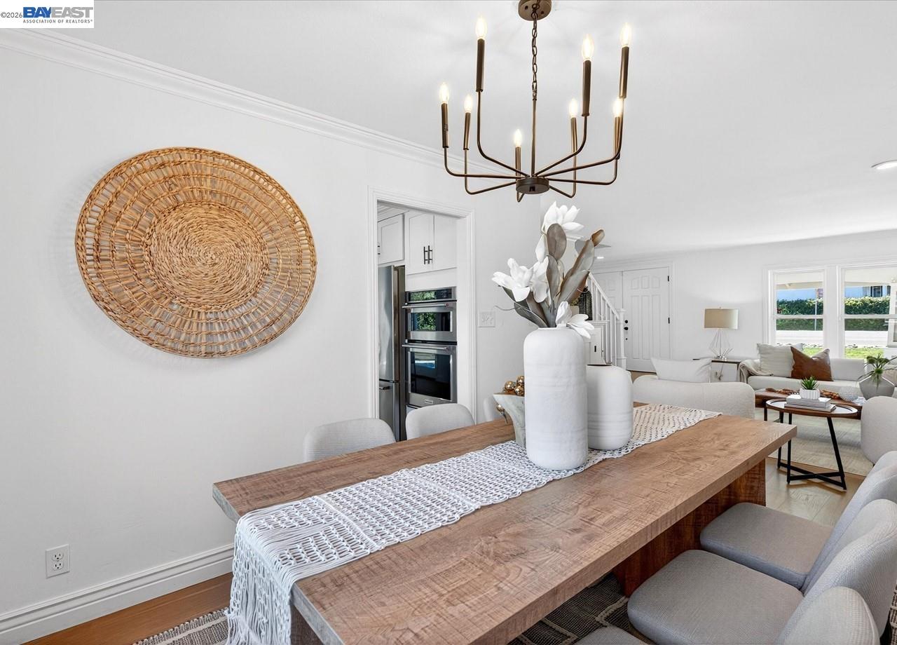 Detail Gallery Image 10 of 42 For 11495 Silvergate Dr, Dublin,  CA 94568 - 4 Beds | 3 Baths