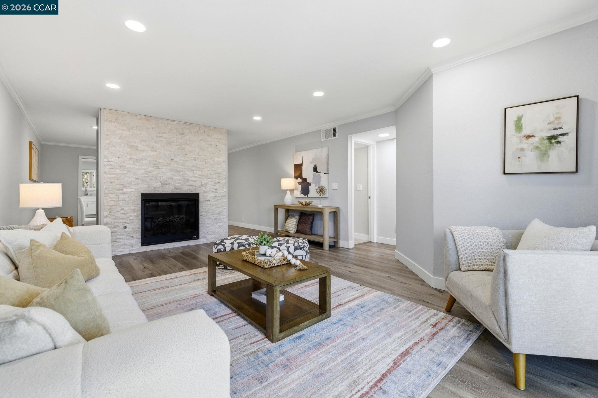 Photo #10: 41126878 Listing: Photo #10