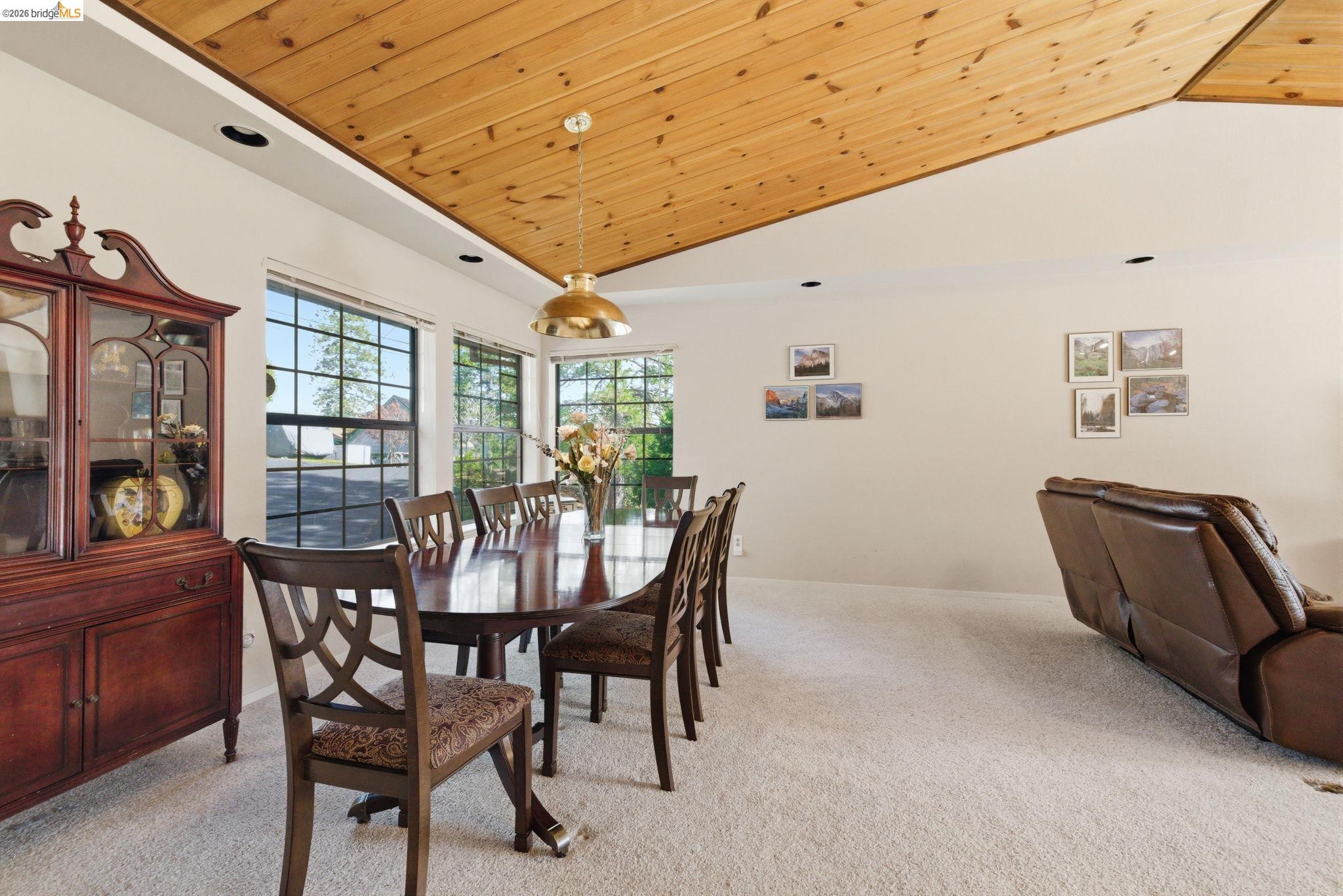 Detail Gallery Image 7 of 19 For 12305 Mills Street, Groveland,  CA 95321 - 3 Beds | 2 Baths