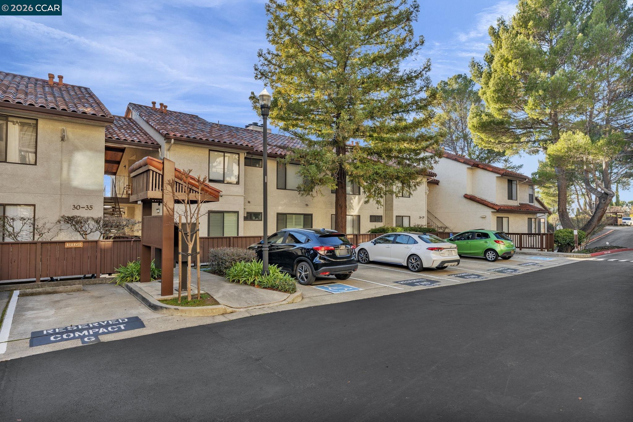 Photo #3: 41126881 Listing: Photo #3