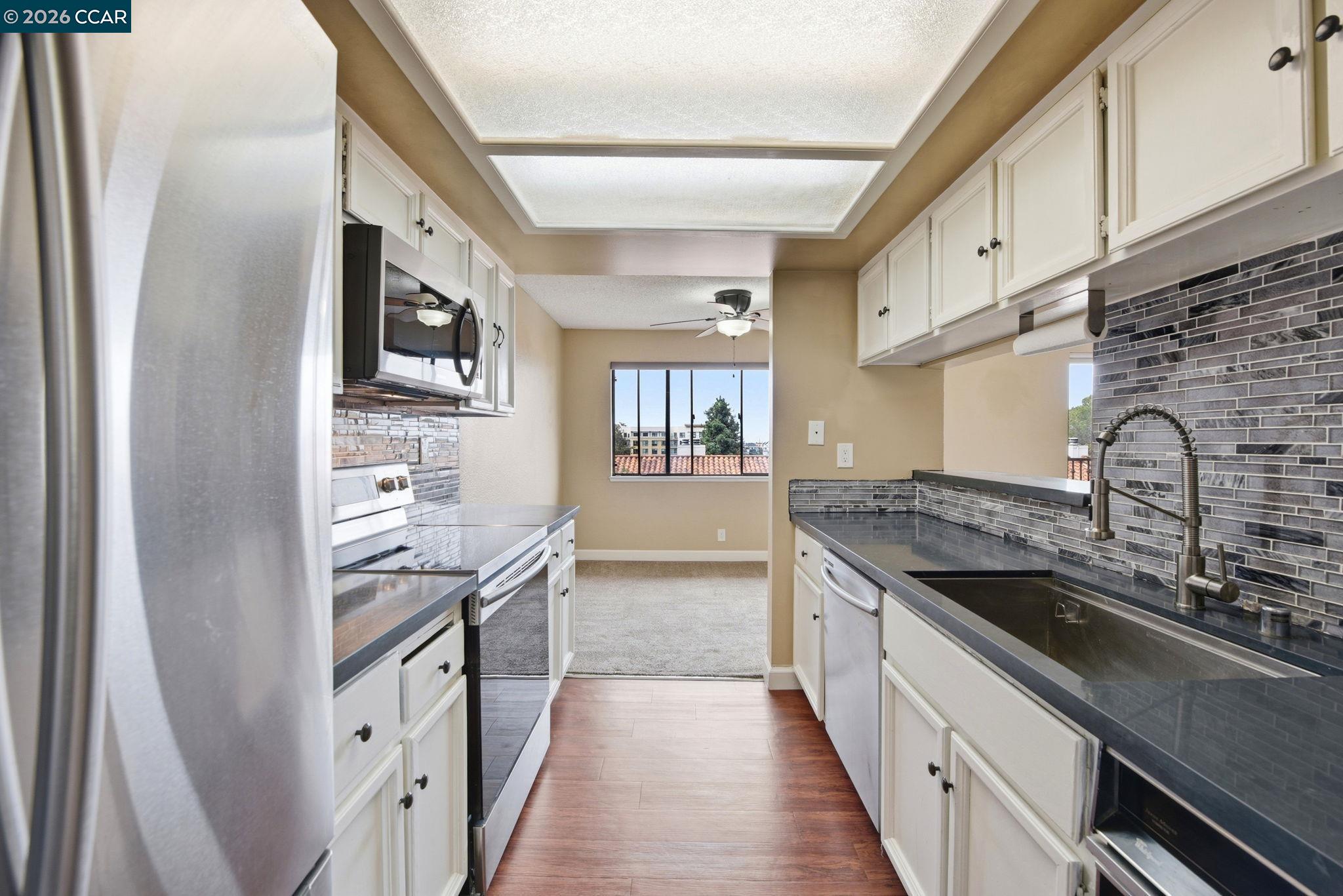 Photo #25: 41126881 Listing: Photo #25