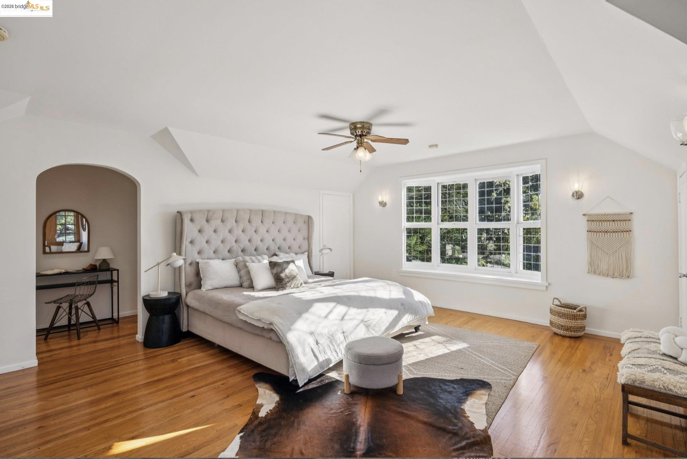 Detail Gallery Image 19 of 35 For 2749 E 17th St, Oakland,  CA 94601 - 2 Beds | 1/1 Baths