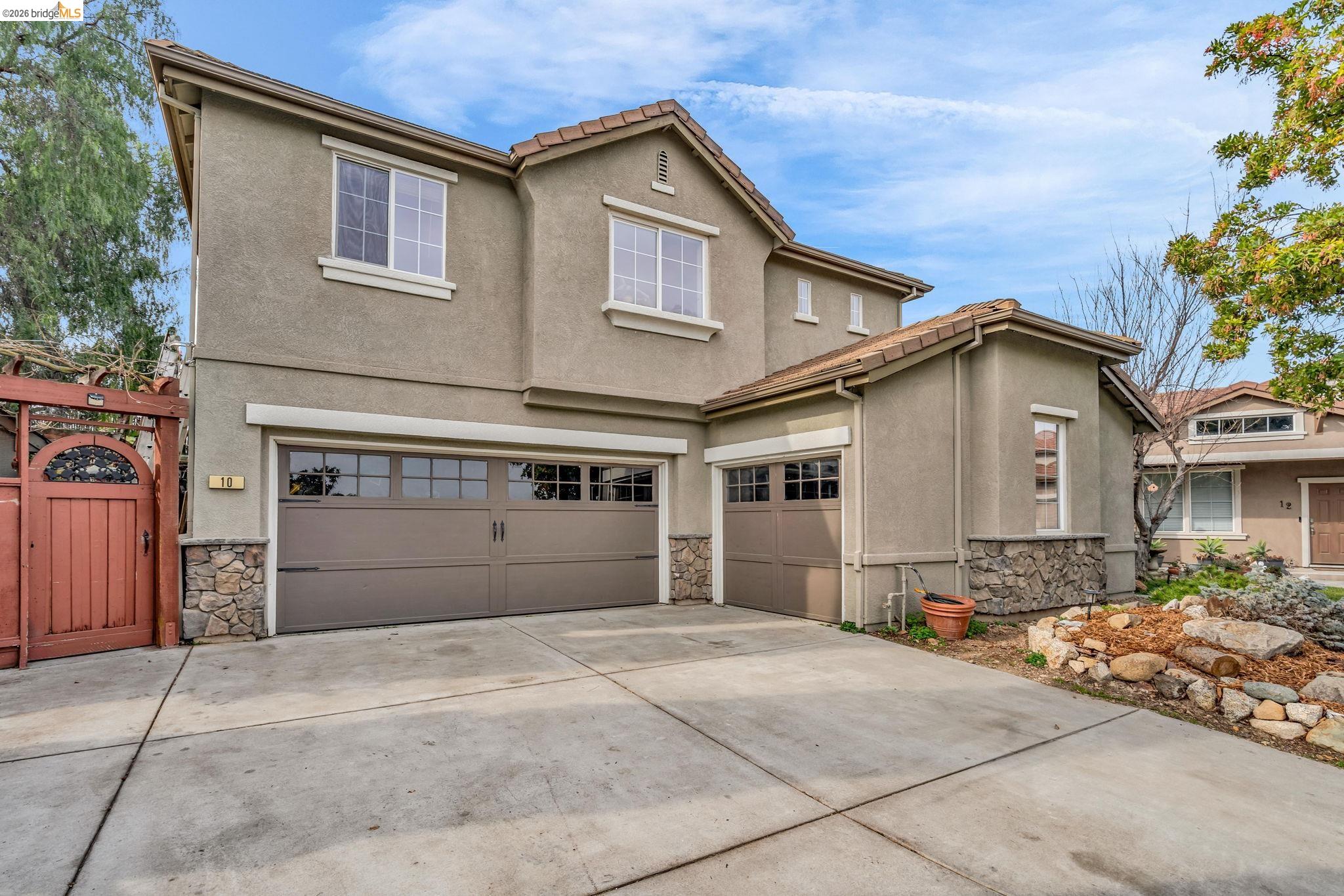 Detail Gallery Image 3 of 52 For 10 Kali Ct, Oakley,  CA 94561 - 5 Beds | 3 Baths