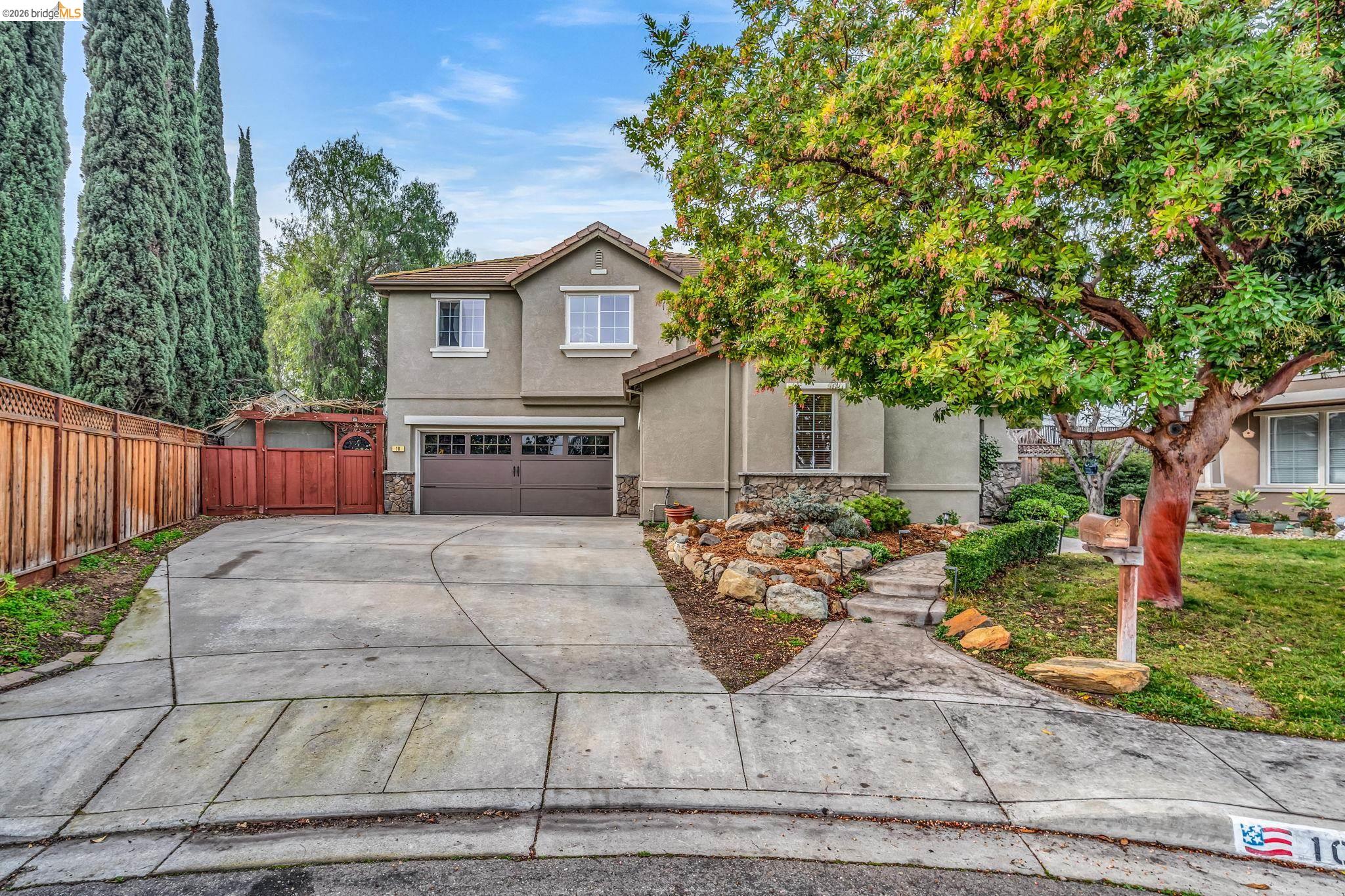 Detail Gallery Image 4 of 52 For 10 Kali Ct, Oakley,  CA 94561 - 5 Beds | 3 Baths