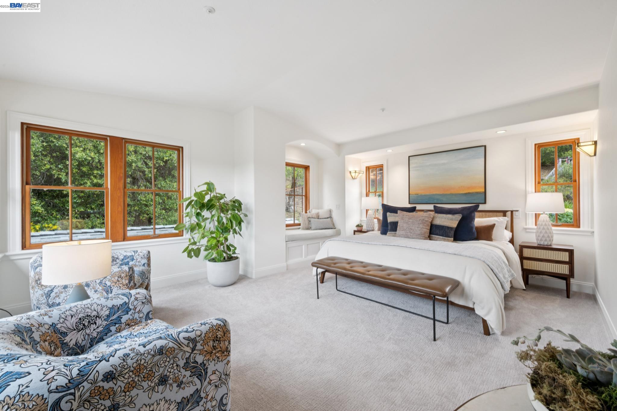 Detail Gallery Image 29 of 60 For 942 Aquarius Way, Oakland,  CA 94611 - 5 Beds | 3/1 Baths