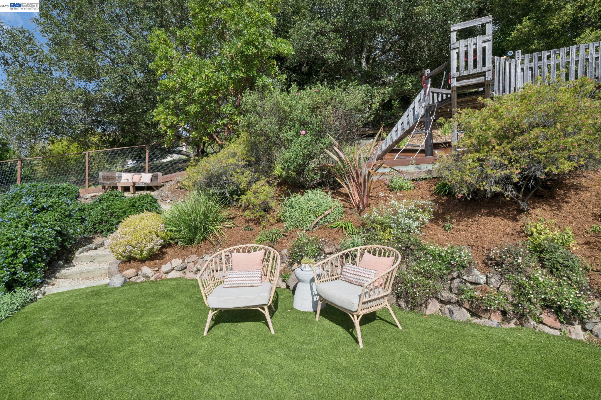 Detail Gallery Image 53 of 60 For 942 Aquarius Way, Oakland,  CA 94611 - 5 Beds | 3/1 Baths