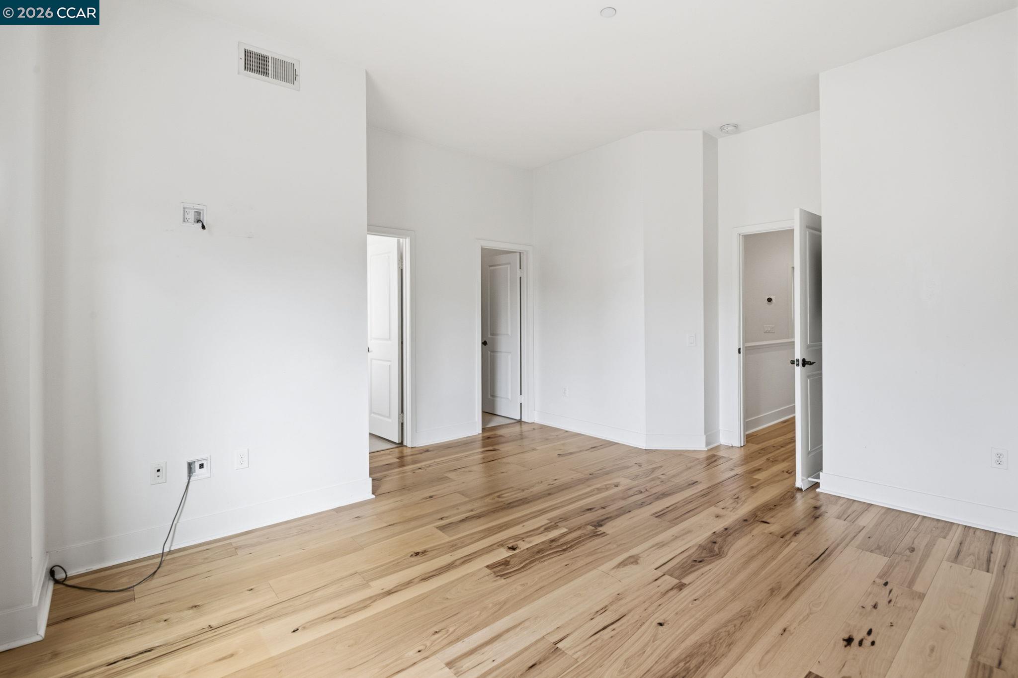 Detail Gallery Image 19 of 38 For 20402 Santa Ana Ave #4,  Newport Beach,  CA 92660 - 2 Beds | 2/1 Baths