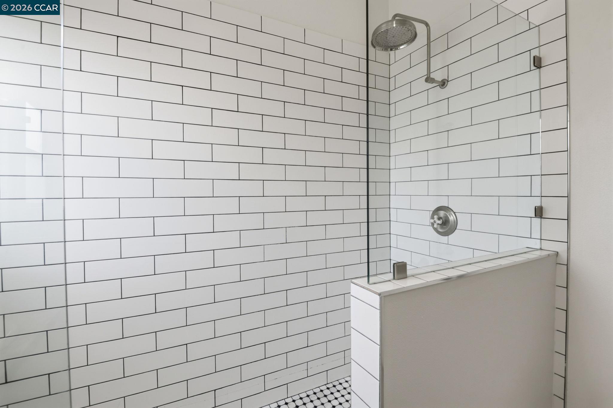 Detail Gallery Image 25 of 38 For 20402 Santa Ana Ave #4,  Newport Beach,  CA 92660 - 2 Beds | 2/1 Baths