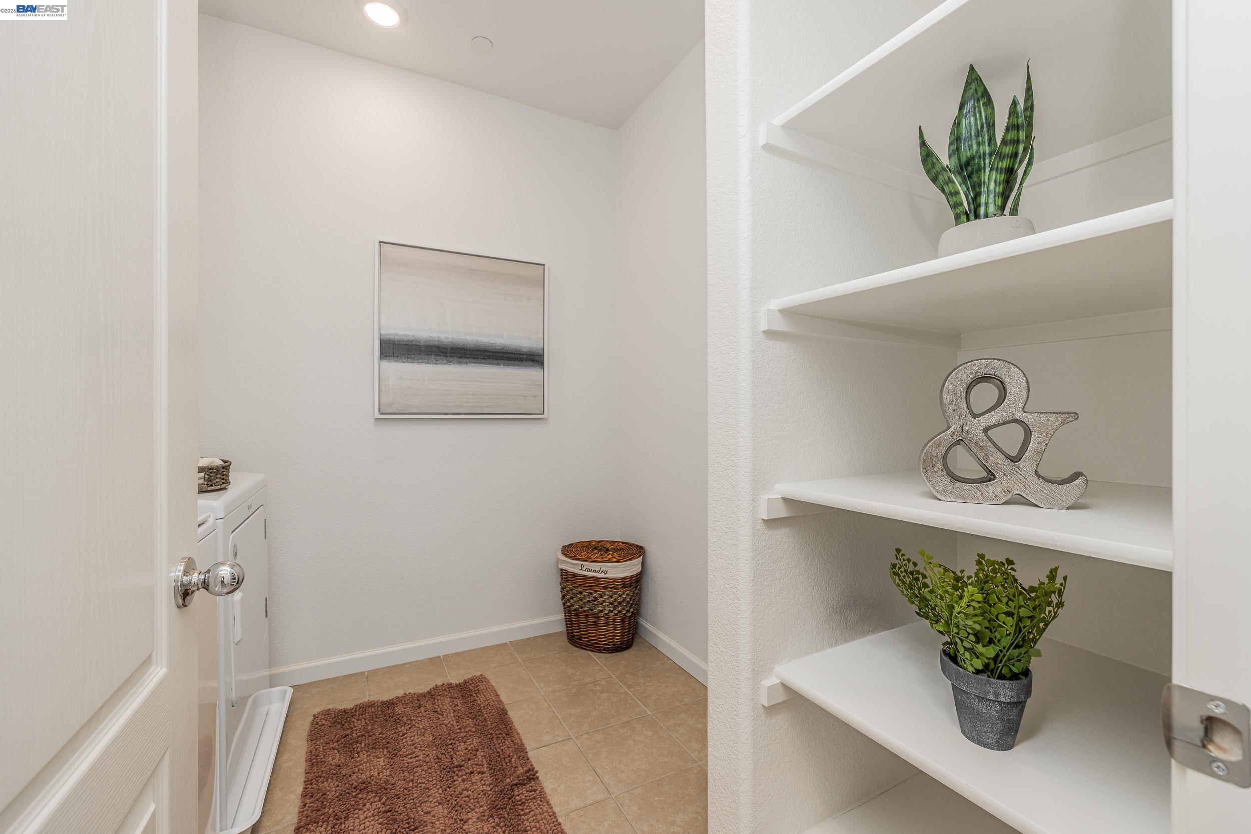 Detail Gallery Image 27 of 42 For 2891 Reyva Dhillon Ln, Tracy,  CA 95377 - 4 Beds | 3/1 Baths