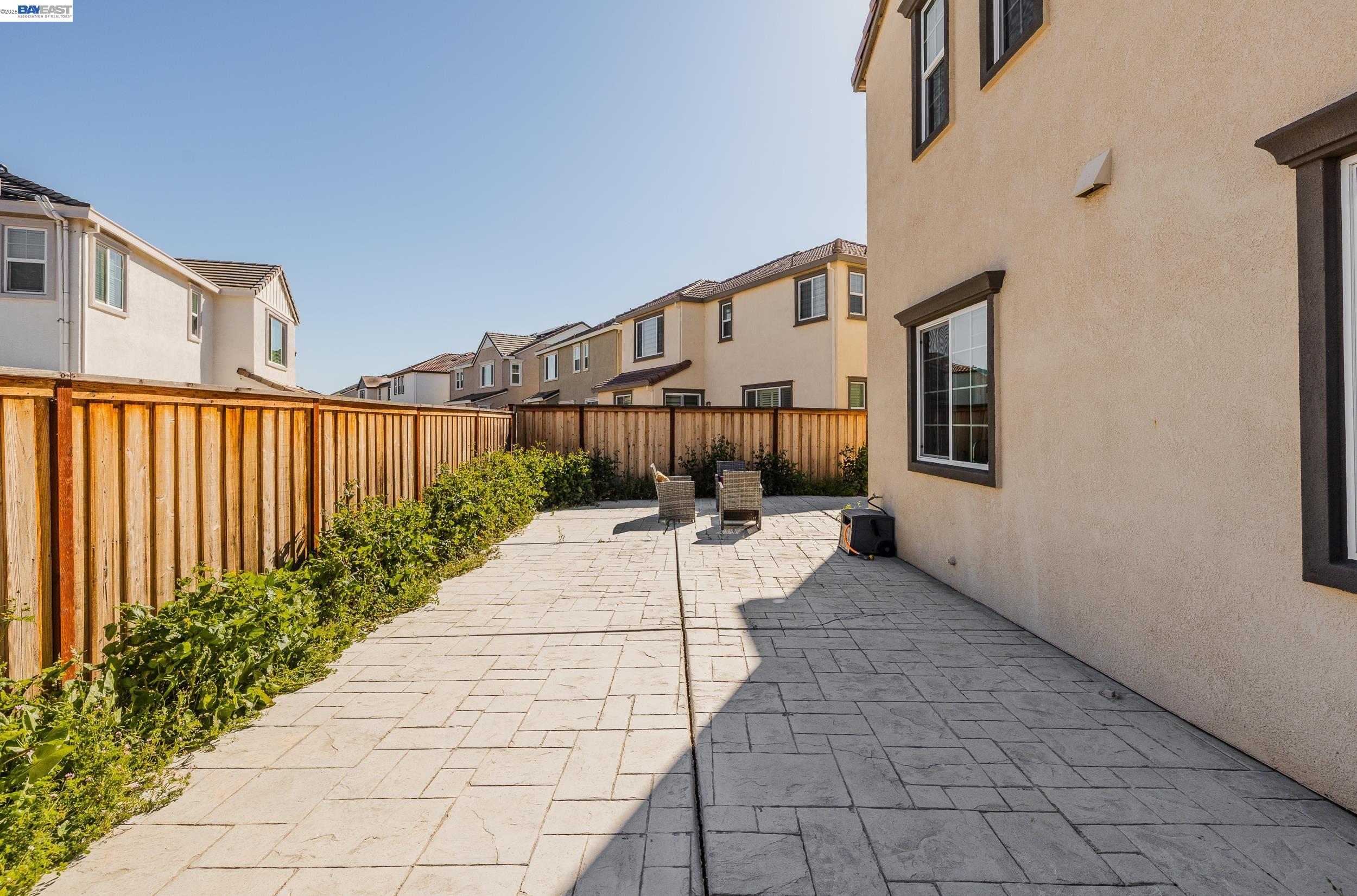 Detail Gallery Image 33 of 42 For 2891 Reyva Dhillon Ln, Tracy,  CA 95377 - 4 Beds | 3/1 Baths