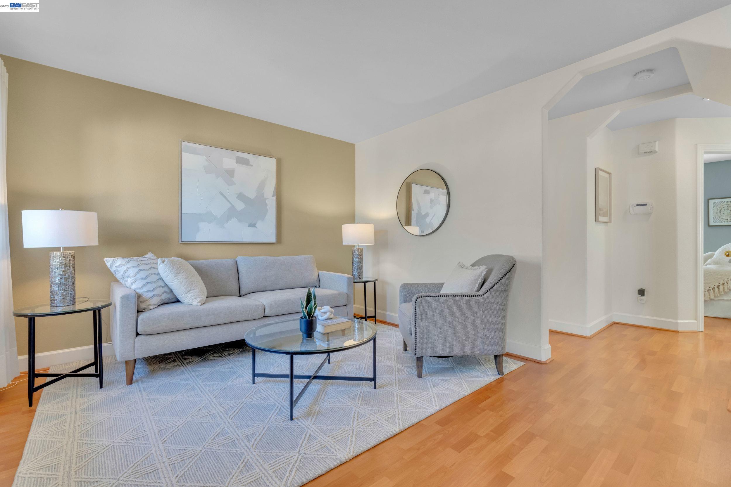 Detail Gallery Image 11 of 35 For 282 Del Valle Ct, Pleasanton,  CA 94566 - 4 Beds | 3 Baths