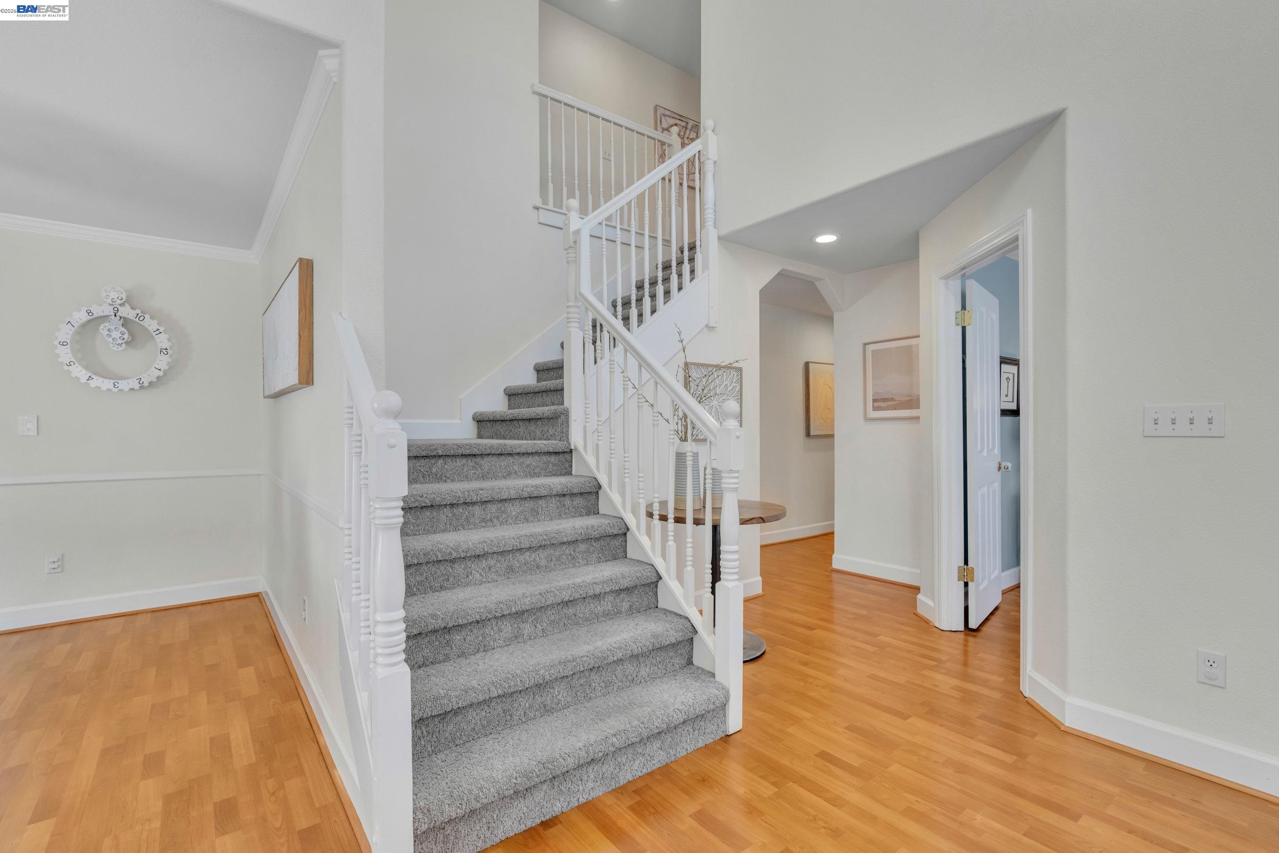 Detail Gallery Image 15 of 35 For 282 Del Valle Ct, Pleasanton,  CA 94566 - 4 Beds | 3 Baths