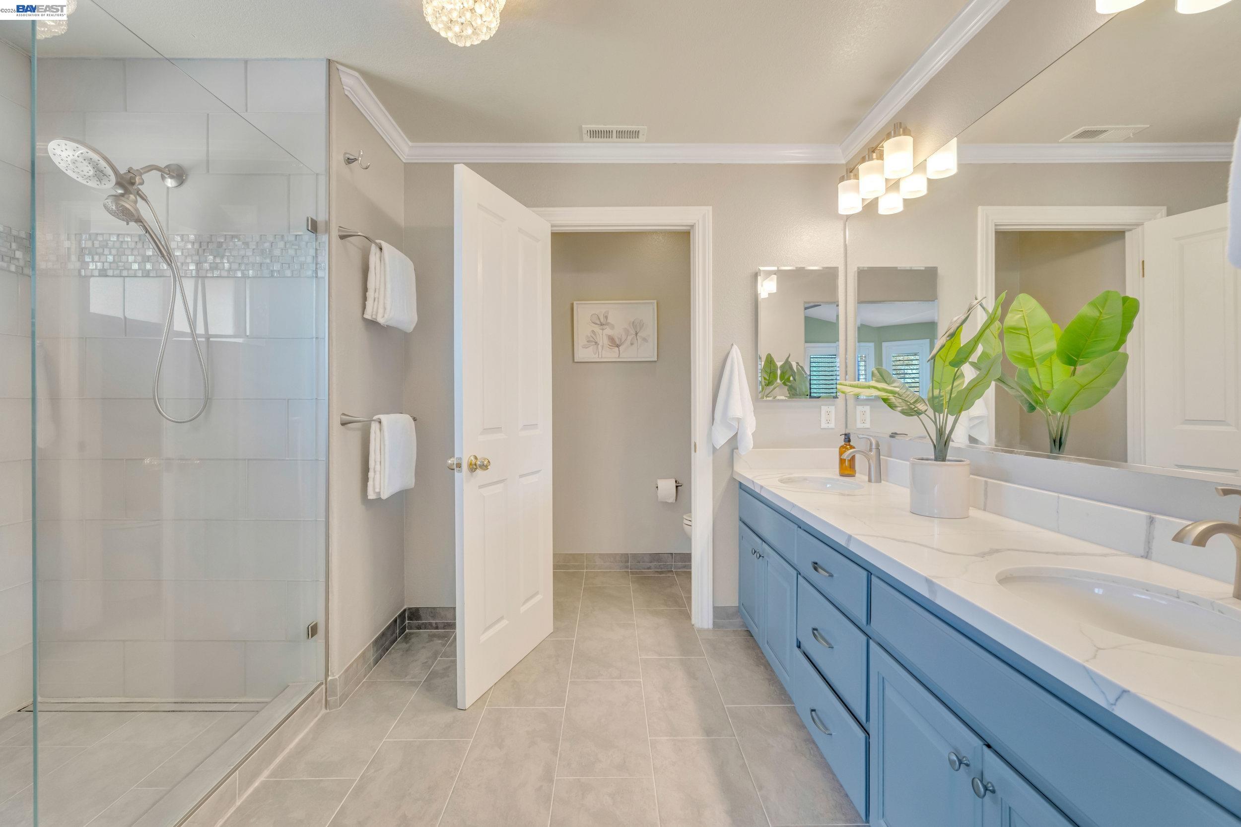 Detail Gallery Image 21 of 35 For 282 Del Valle Ct, Pleasanton,  CA 94566 - 4 Beds | 3 Baths