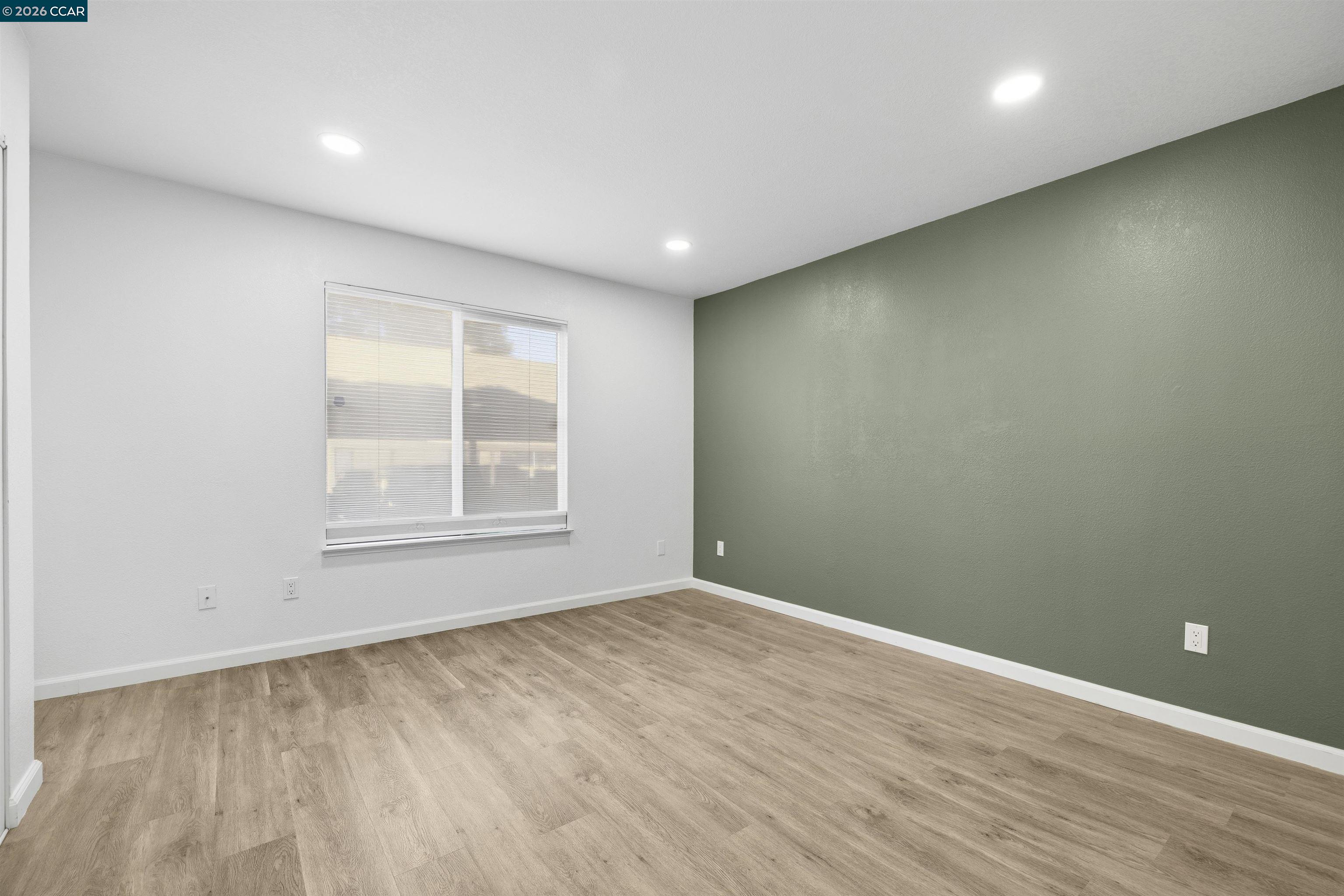 Photo #26: 41126889 Listing: Photo #26