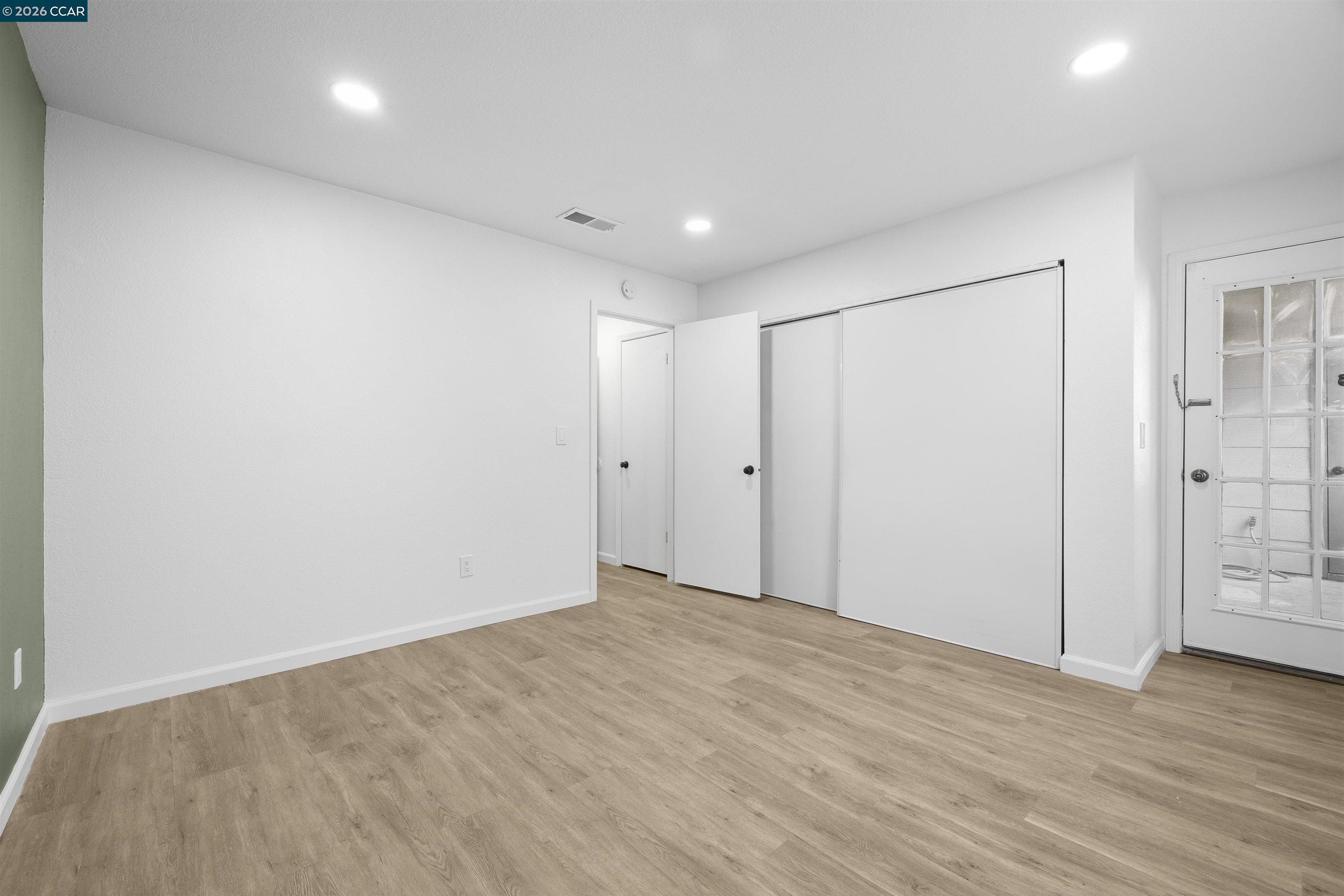 Photo #28: 41126889 Listing: Photo #28