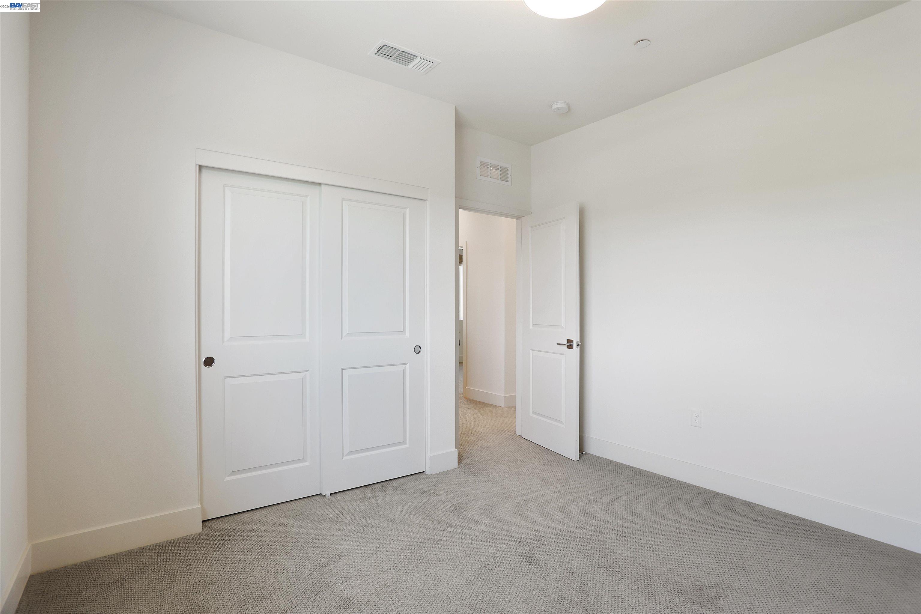 Detail Gallery Image 32 of 55 For 5996 Markham Dr, Tracy,  CA 95377 - 4 Beds | 3 Baths