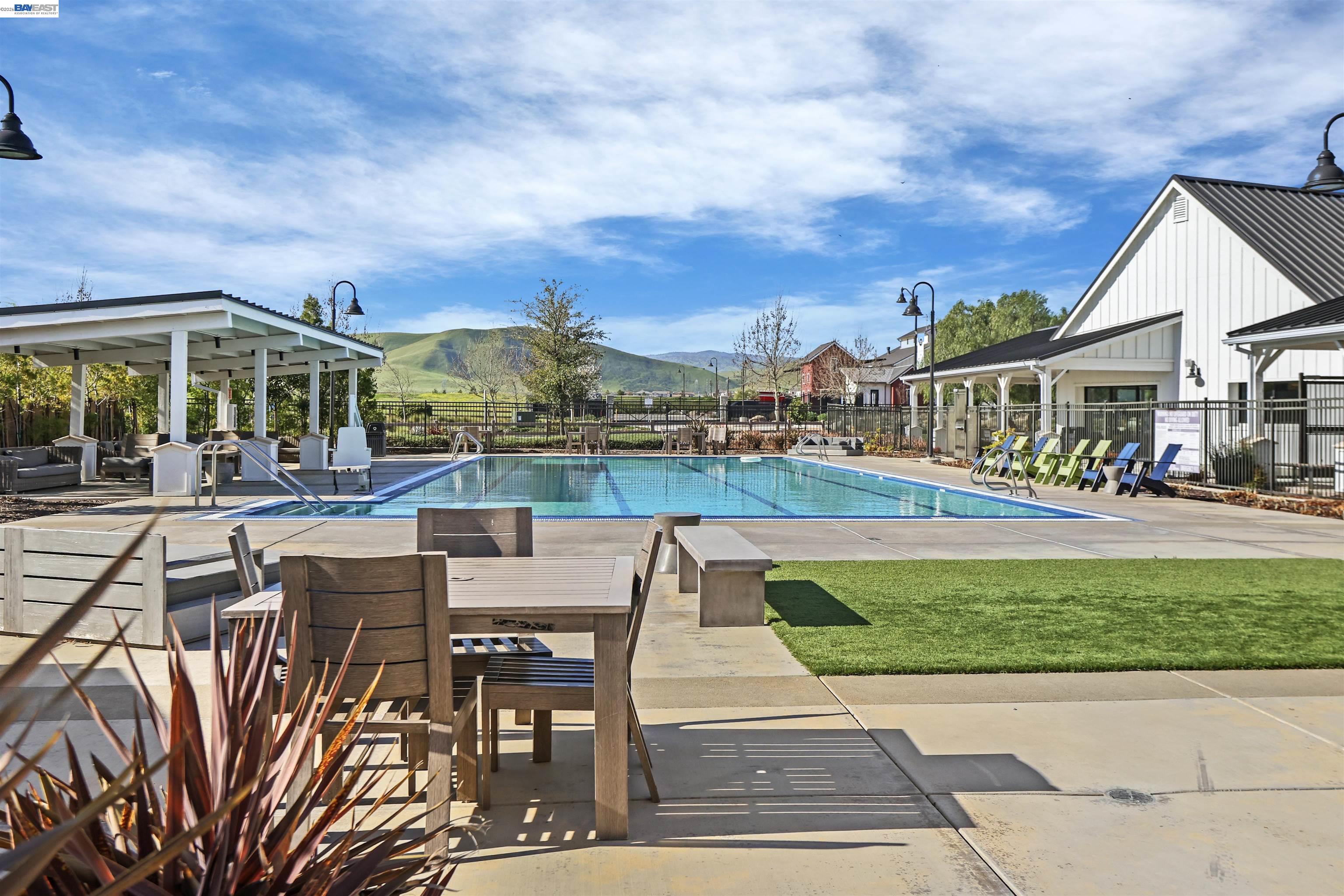 Detail Gallery Image 53 of 55 For 5996 Markham Dr, Tracy,  CA 95377 - 4 Beds | 3 Baths