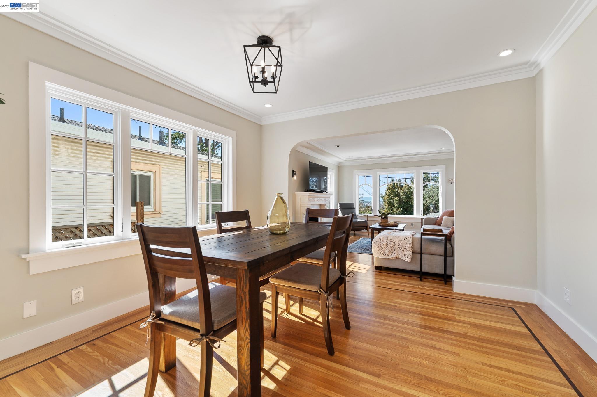 Detail Gallery Image 6 of 29 For 5146 Camden St, Oakland,  CA 94619 - 2 Beds | 2 Baths