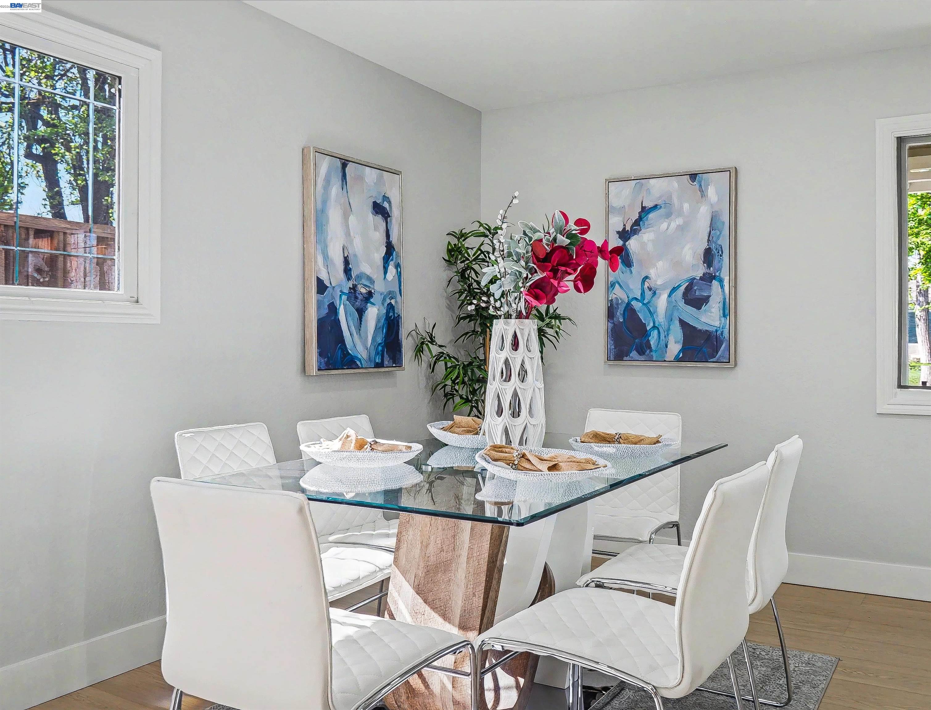 Detail Gallery Image 12 of 40 For 3210 Rama Dr, San Jose,  CA 95124 - 3 Beds | 2 Baths