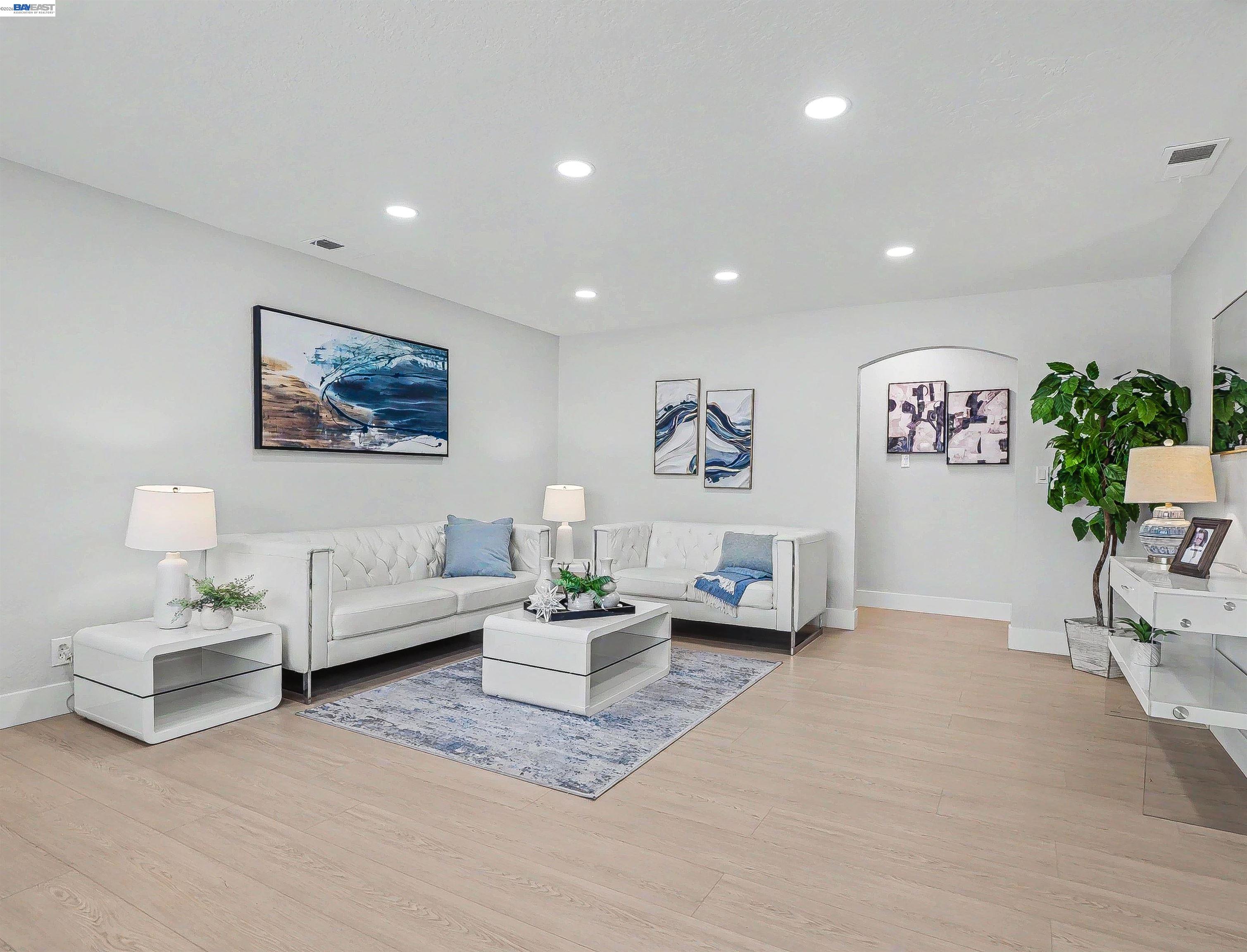 Detail Gallery Image 15 of 40 For 3210 Rama Dr, San Jose,  CA 95124 - 3 Beds | 2 Baths