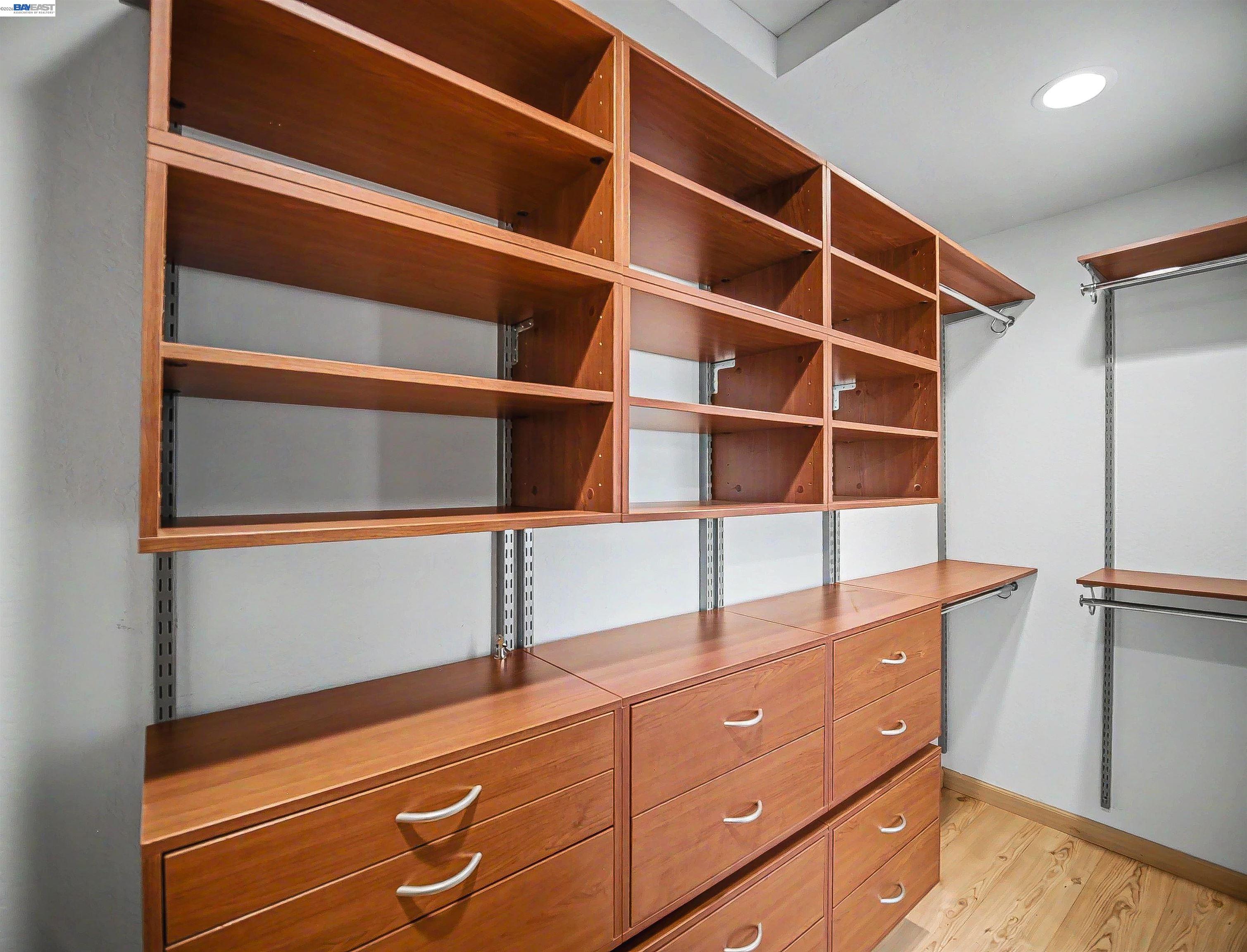 Detail Gallery Image 24 of 40 For 3210 Rama Dr, San Jose,  CA 95124 - 3 Beds | 2 Baths