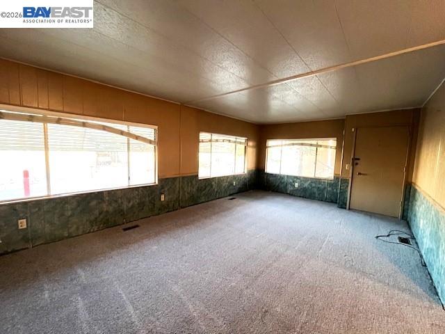 Detail Gallery Image 2 of 26 For 4141 Deep Creek Rd #84,  Fremont,  CA 94555 - 2 Beds | 2 Baths