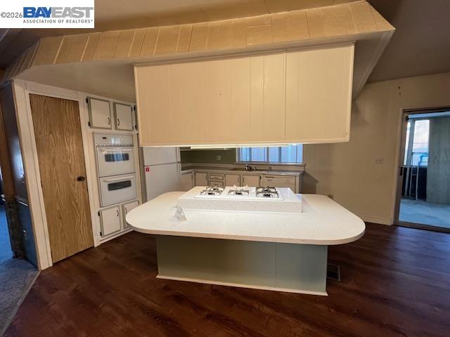 Detail Gallery Image 6 of 26 For 4141 Deep Creek Rd #84,  Fremont,  CA 94555 - 2 Beds | 2 Baths